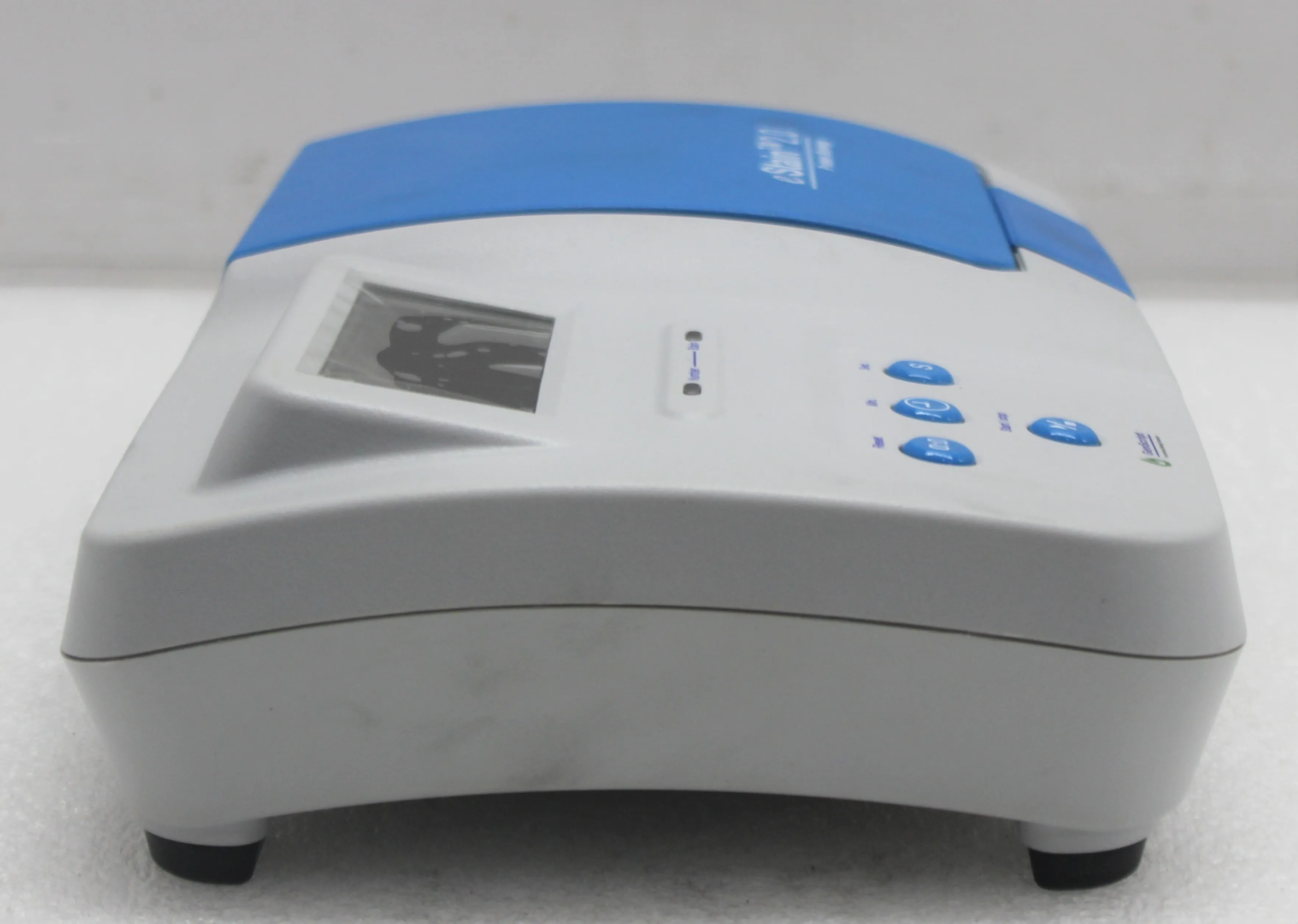 Used Genscript eStain 2.0 Protein Staining Device PD-00337