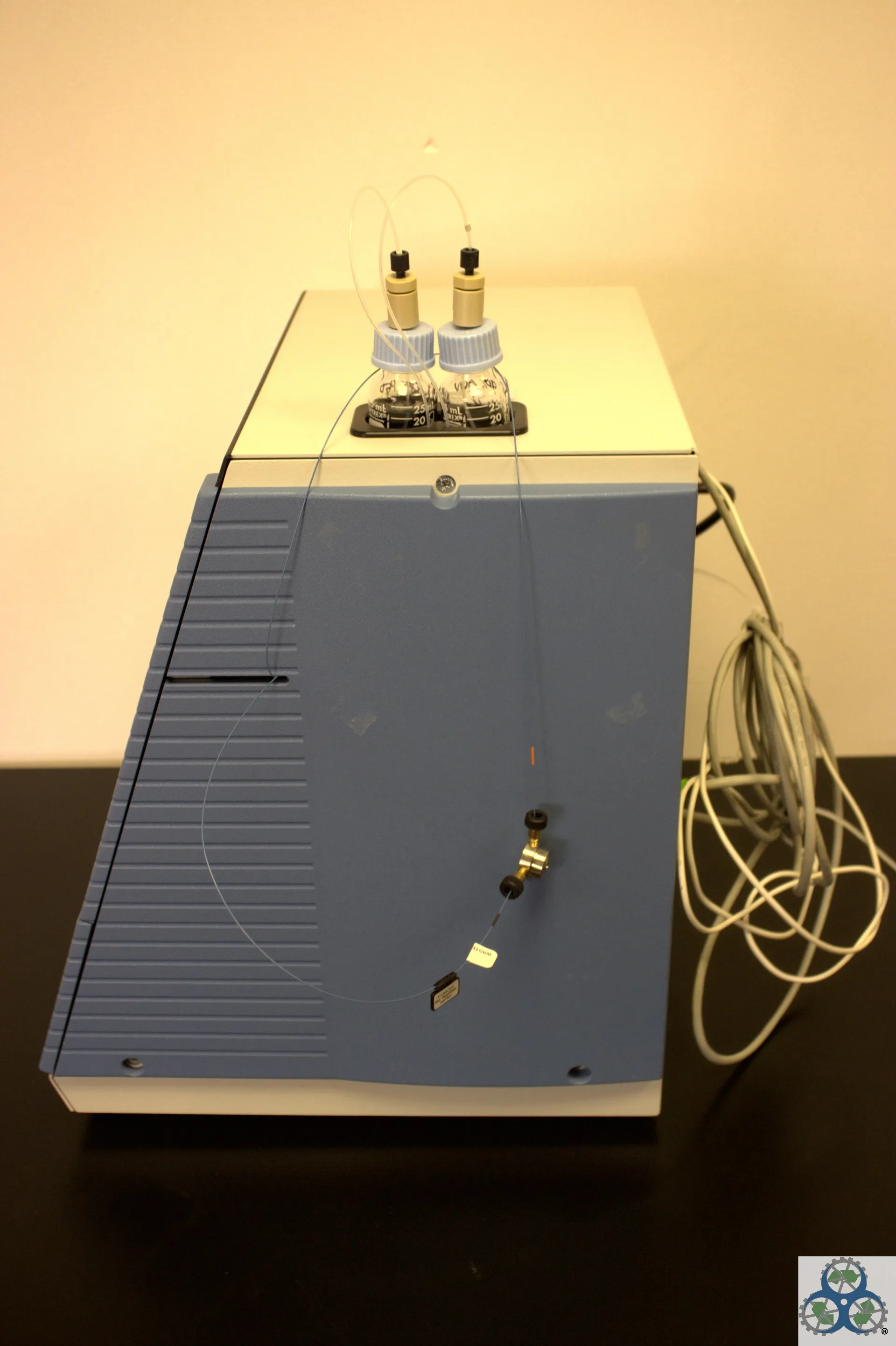 Easy-nLC 1200 UHPLC System by Thermo Scientific for High-throughput Translational Research