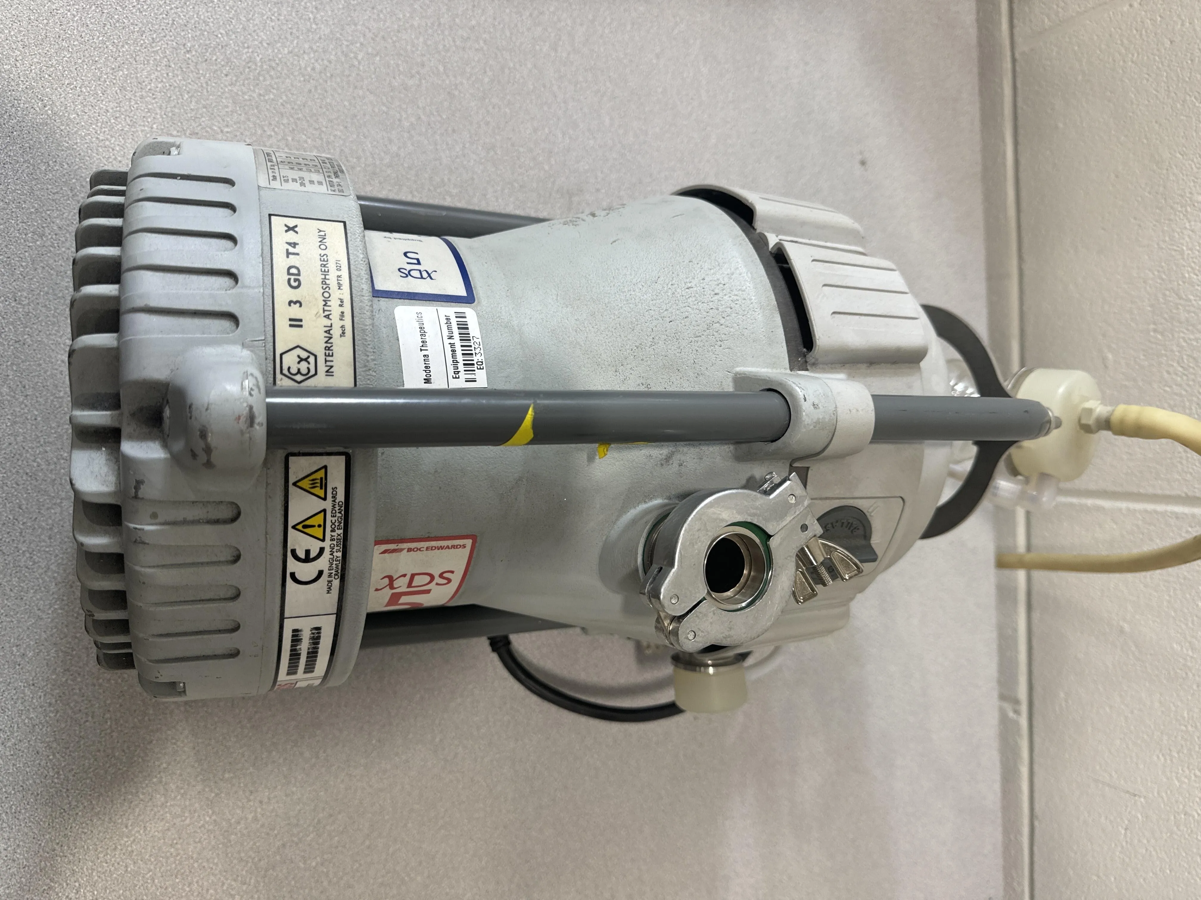 Used Edwards GeneVac BOC XDS5 Dry Scroll Vacuum Pump 120V 60Hz