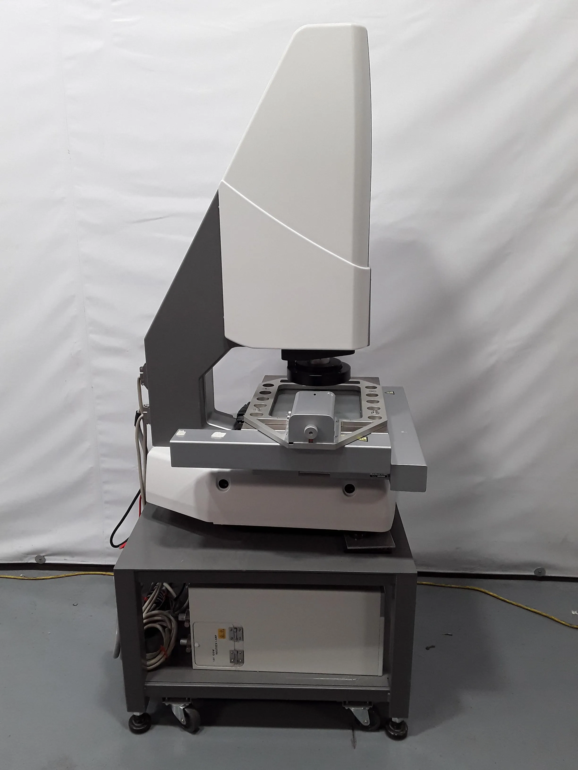 Nikon NEXIV VMR-3020 Type 1 Microscope