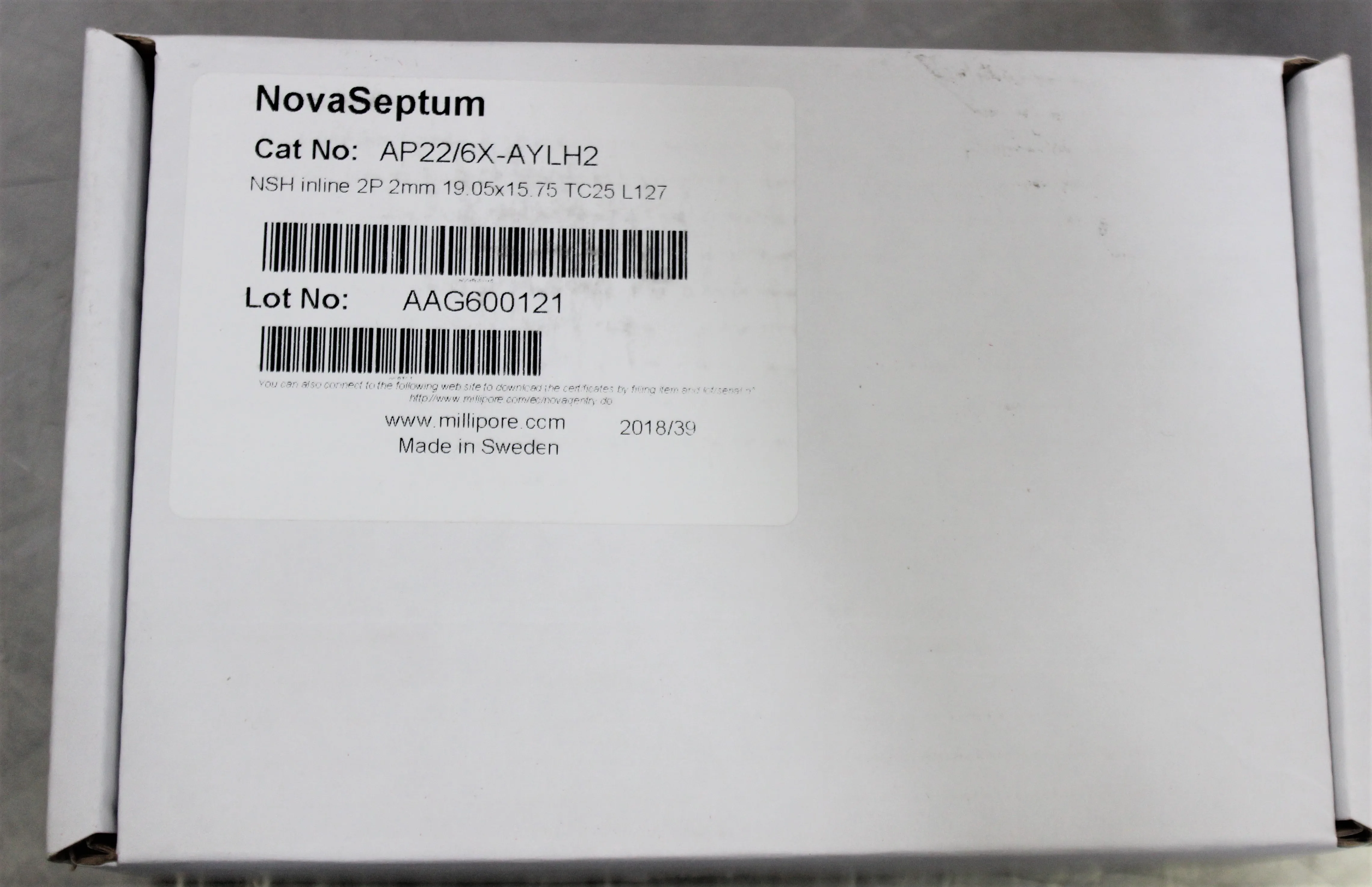 Millipore - NovaSeptum 2-port holder - AP22/6X-AYLH2 - Used Lab Accessory