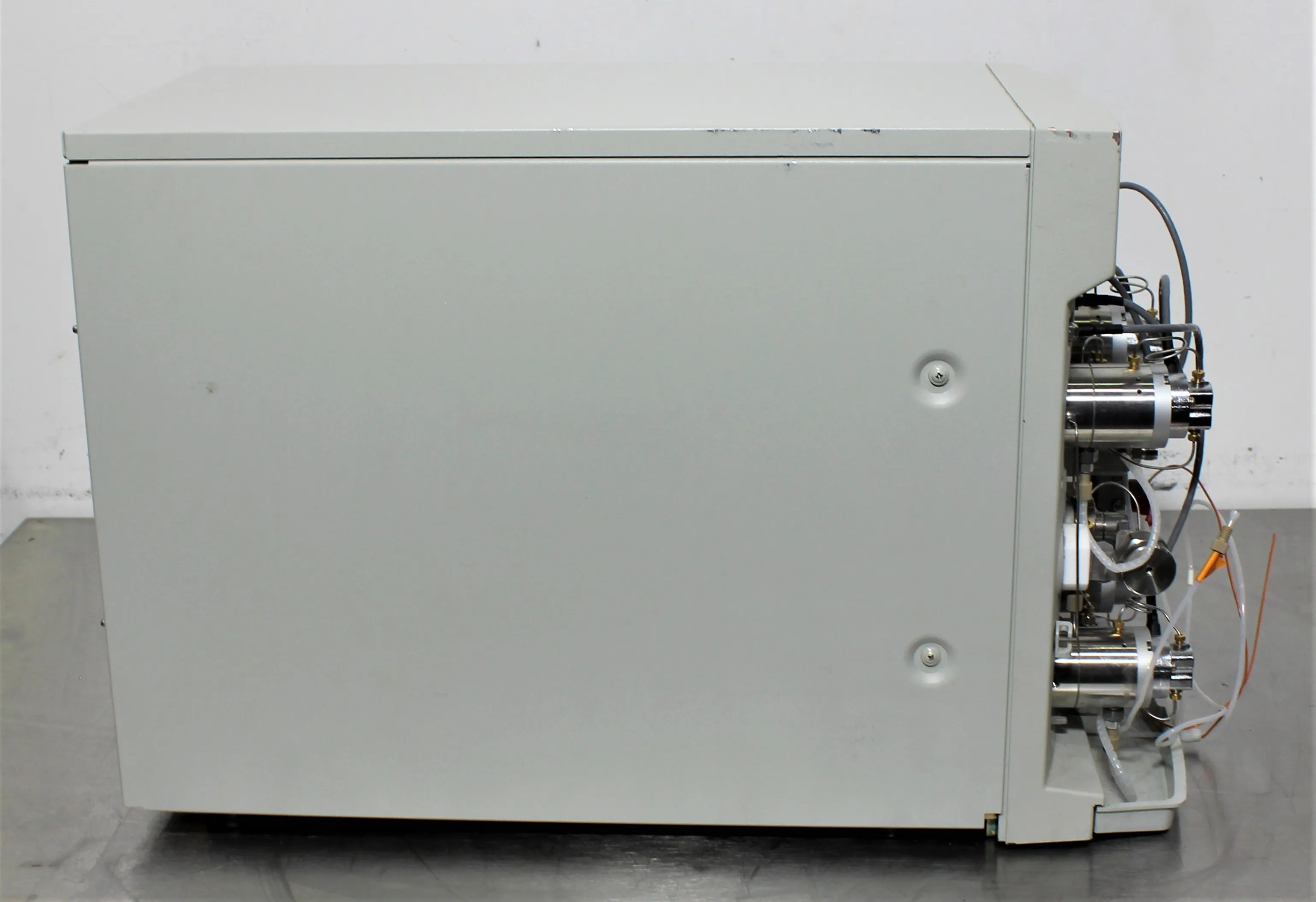 Waters 2525 Binary Gradient Module High Pressure Pump HPLC FPLC GC CE 120V 60Hz US M07APB 230M