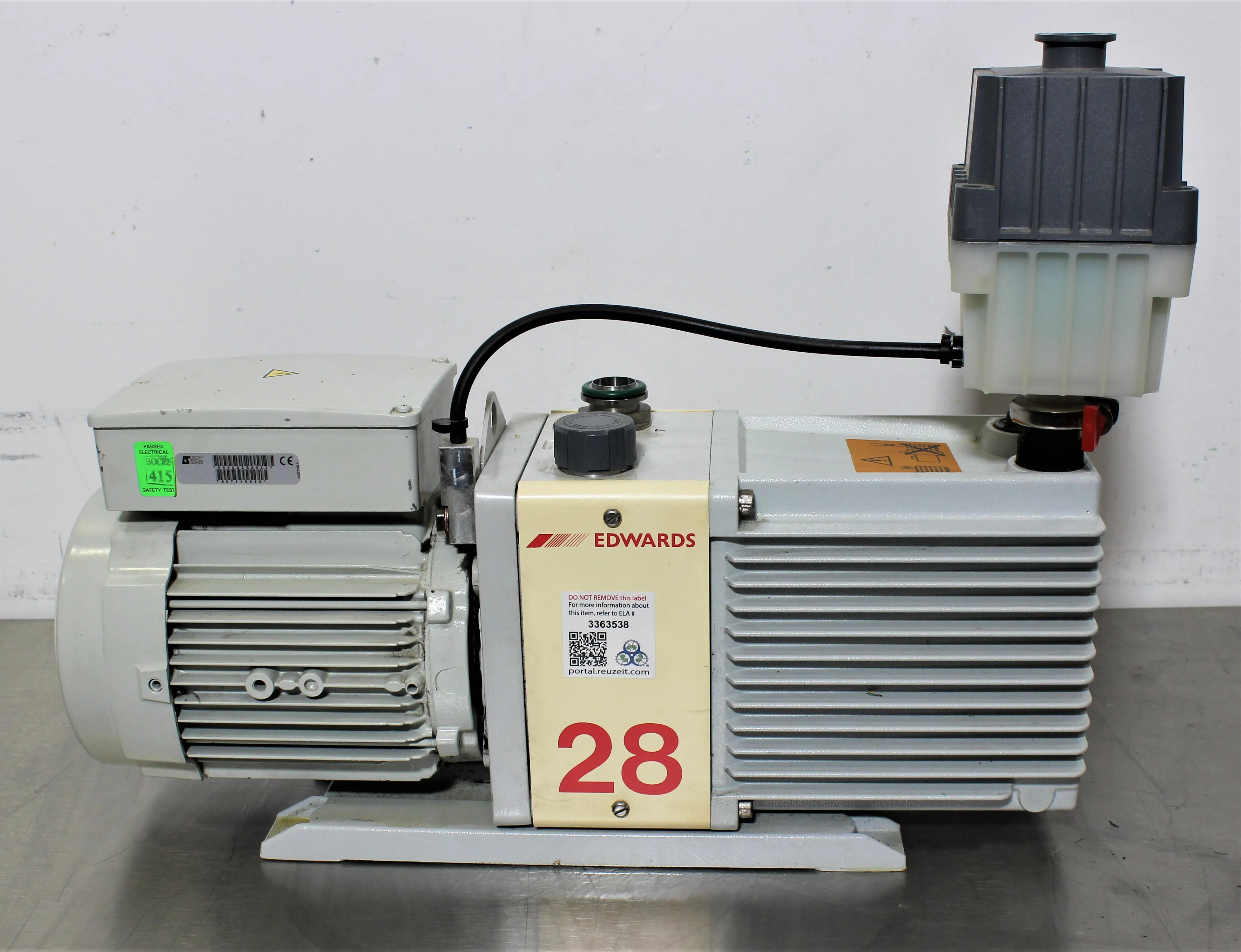 Edwards E2M28 Rotary Vane Vacuum Pump 220V 60Hz US