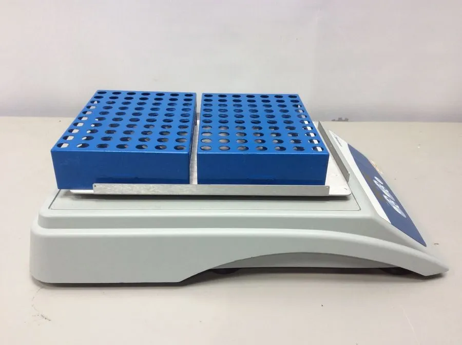 VWR Microplate Shaker Cat. 12629-926