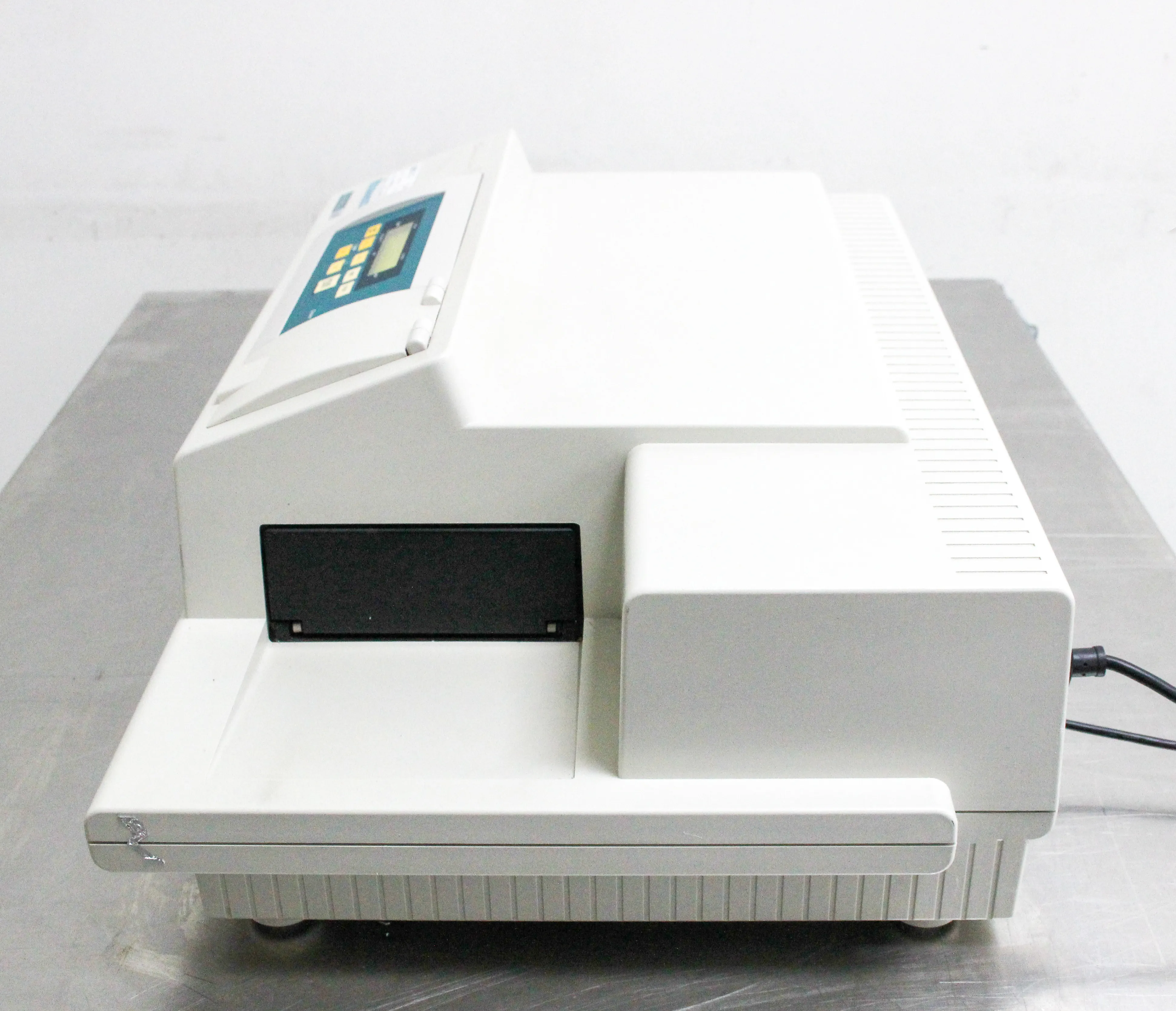 Molecular Devices SpectraMax Plus 384 UV-Visible Absorbance Micro Plate Reader