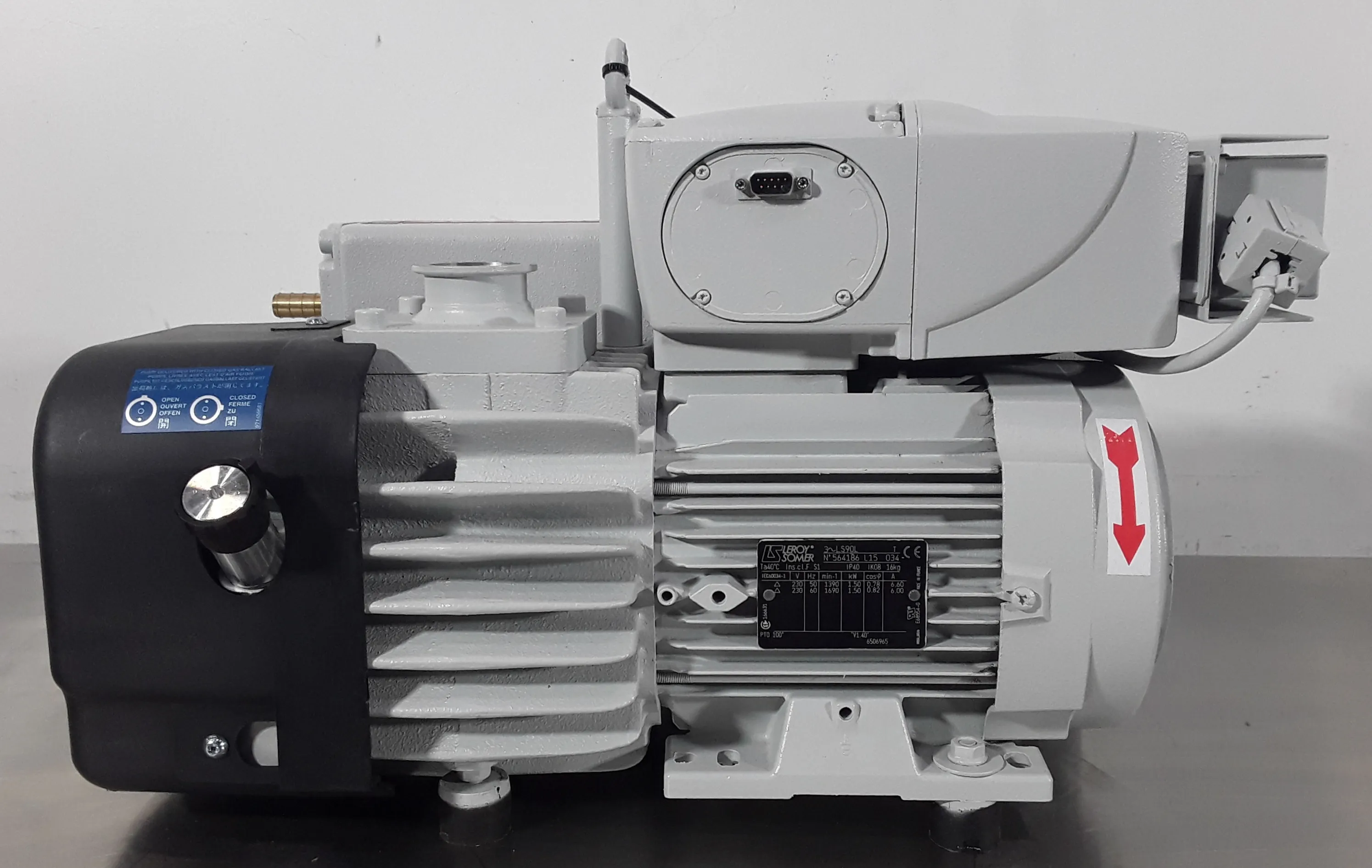 Leybold Sogevac SV40/65 BI FC Vacuum Pump