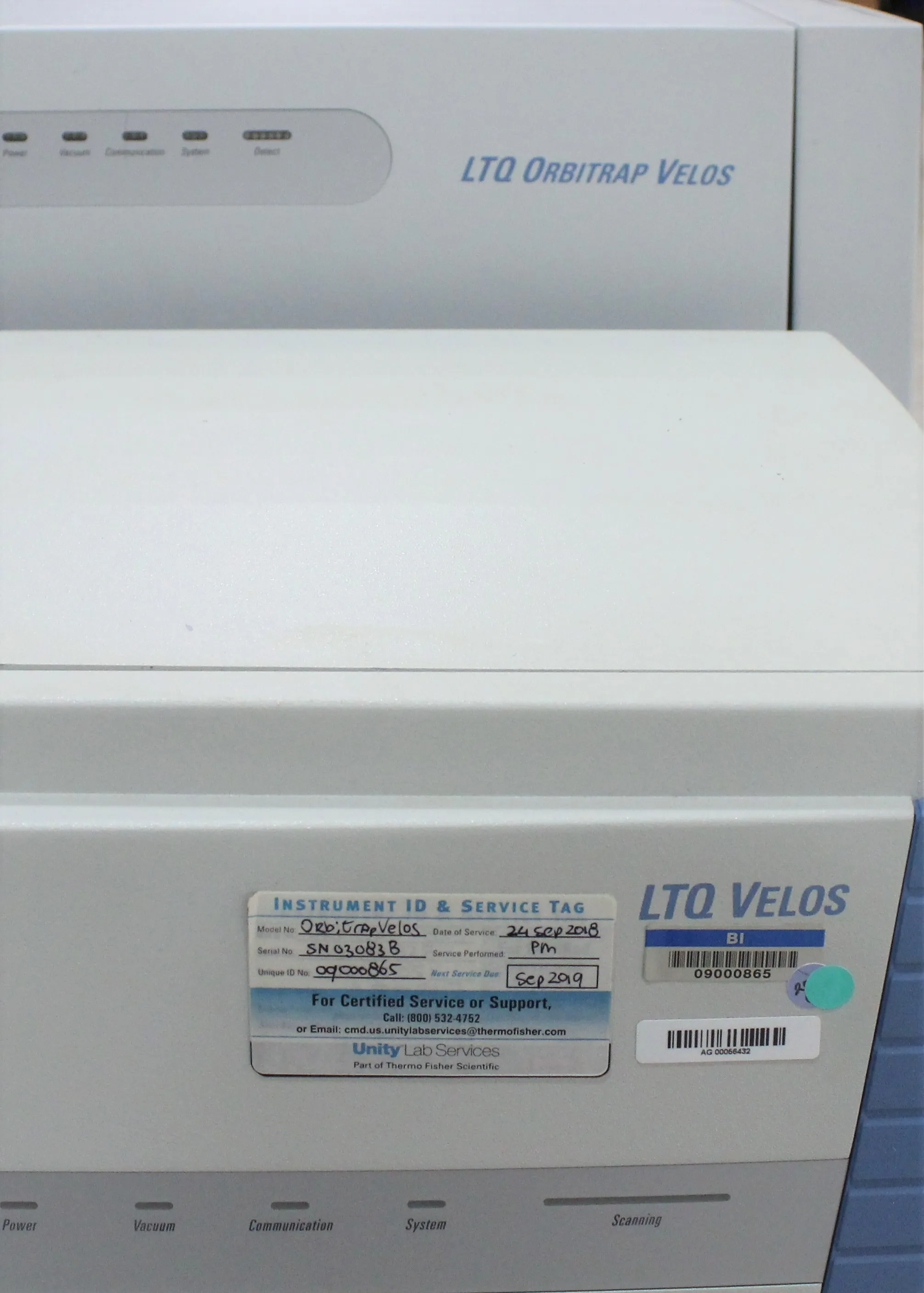 Thermo Fisher LTQ Orbitrap Velos & LTQ Velos Mass Spectrometer with ThermoFlex 900 Chiller and Edwards 30 Rotary Vane Pump (X2)