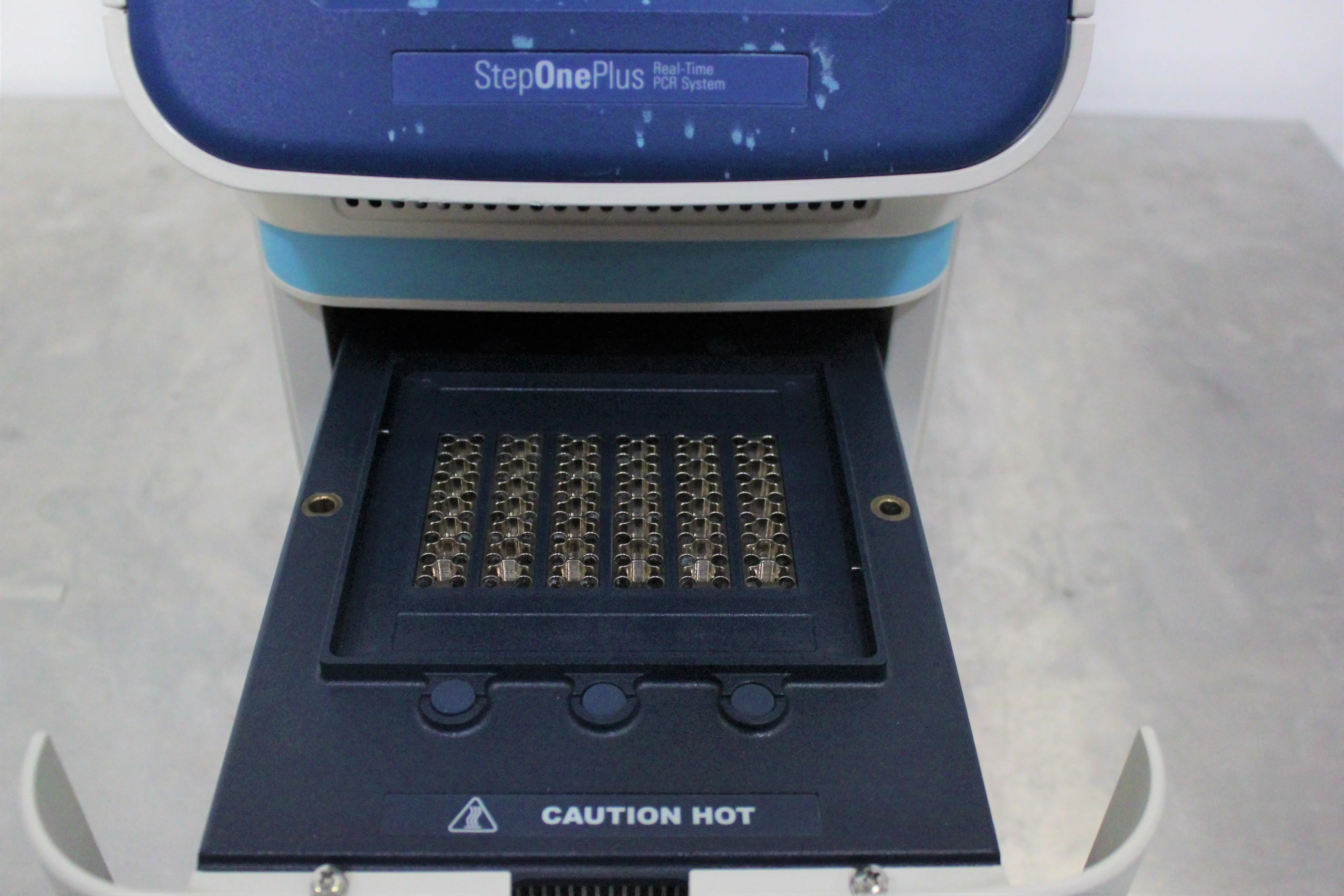 Applied Biosystems 4376592 Real-Time PCR System with LED-based 4-Color Optical Recording