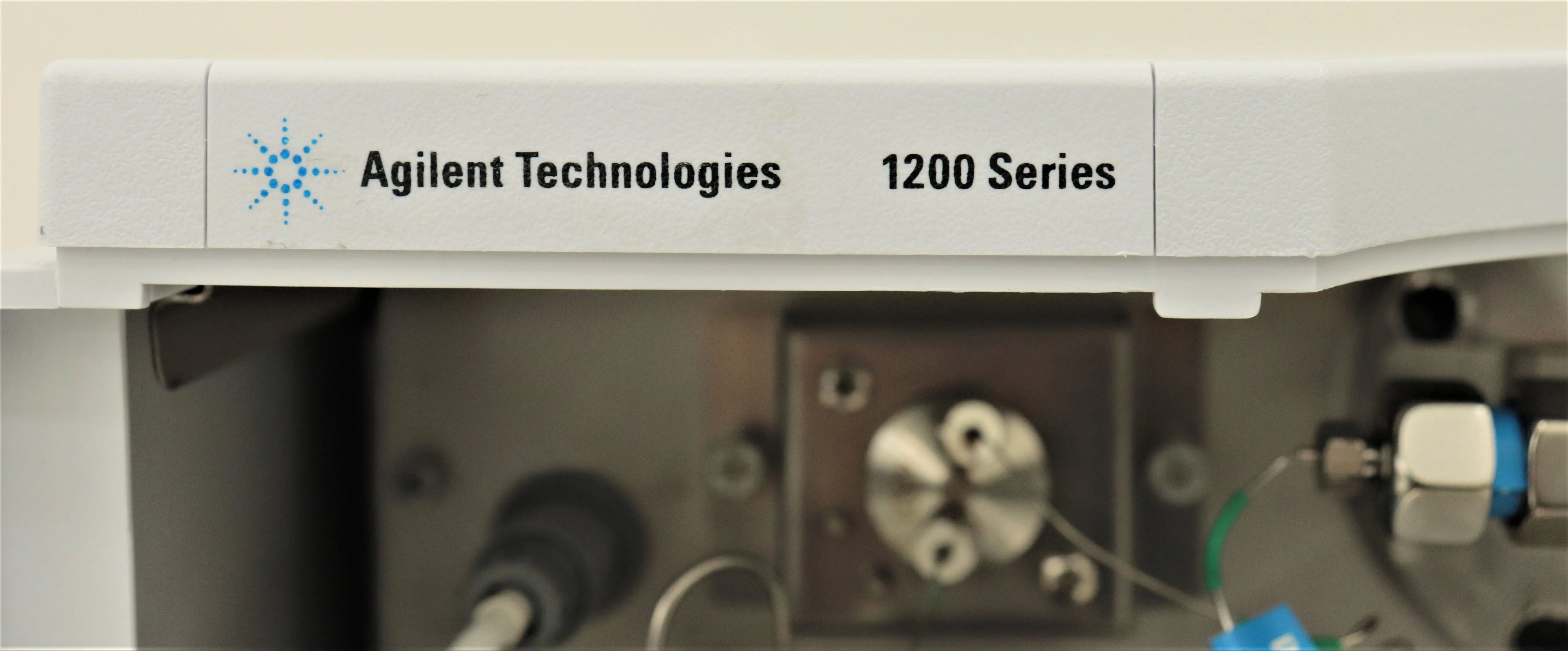 Agilent Technologies 1200 Series Binary Pump SL (G1312B)