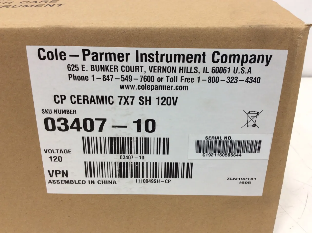 Cole Parmer StableTemp Cat. 03407-10 Ceramic Stirring Hot Plate, 7" x 7", 120 VAC