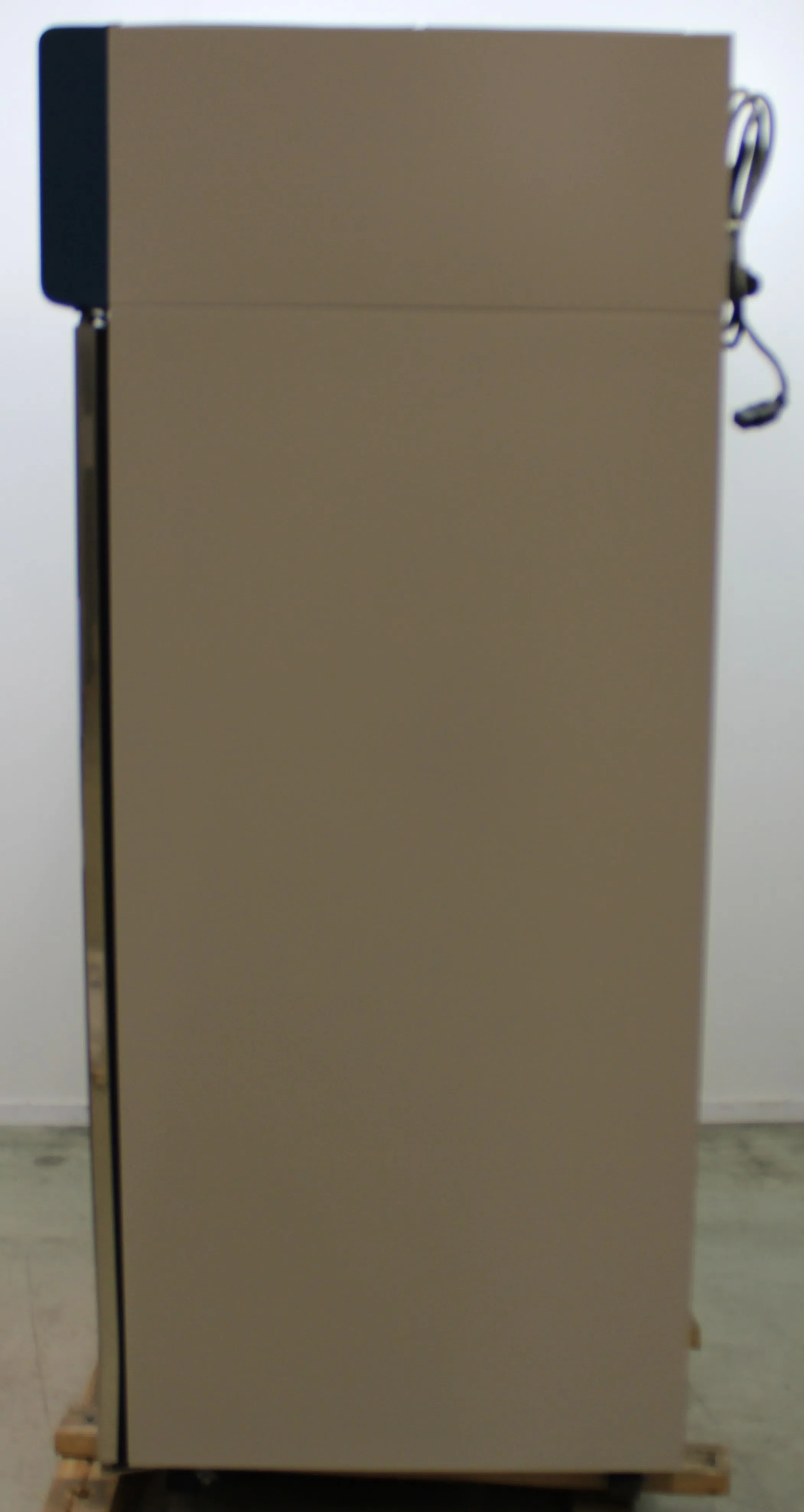 Thermo Scientific Jewet JRG5004D Double Glass Door Refrigerator - 51.1 CU. FT.