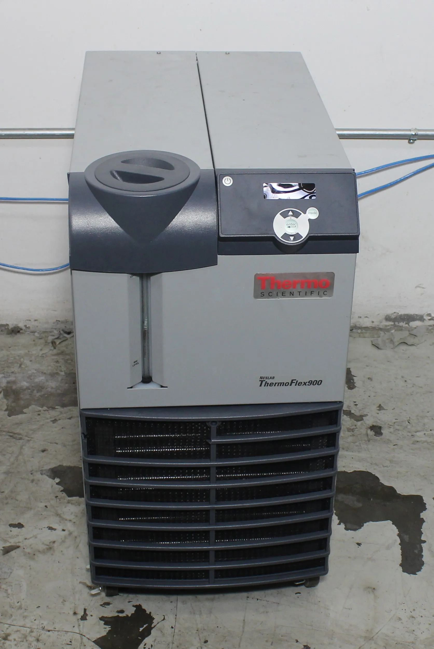 Thermo Scientific ThermoFlex 900 Recirculating Chiller - Neslab