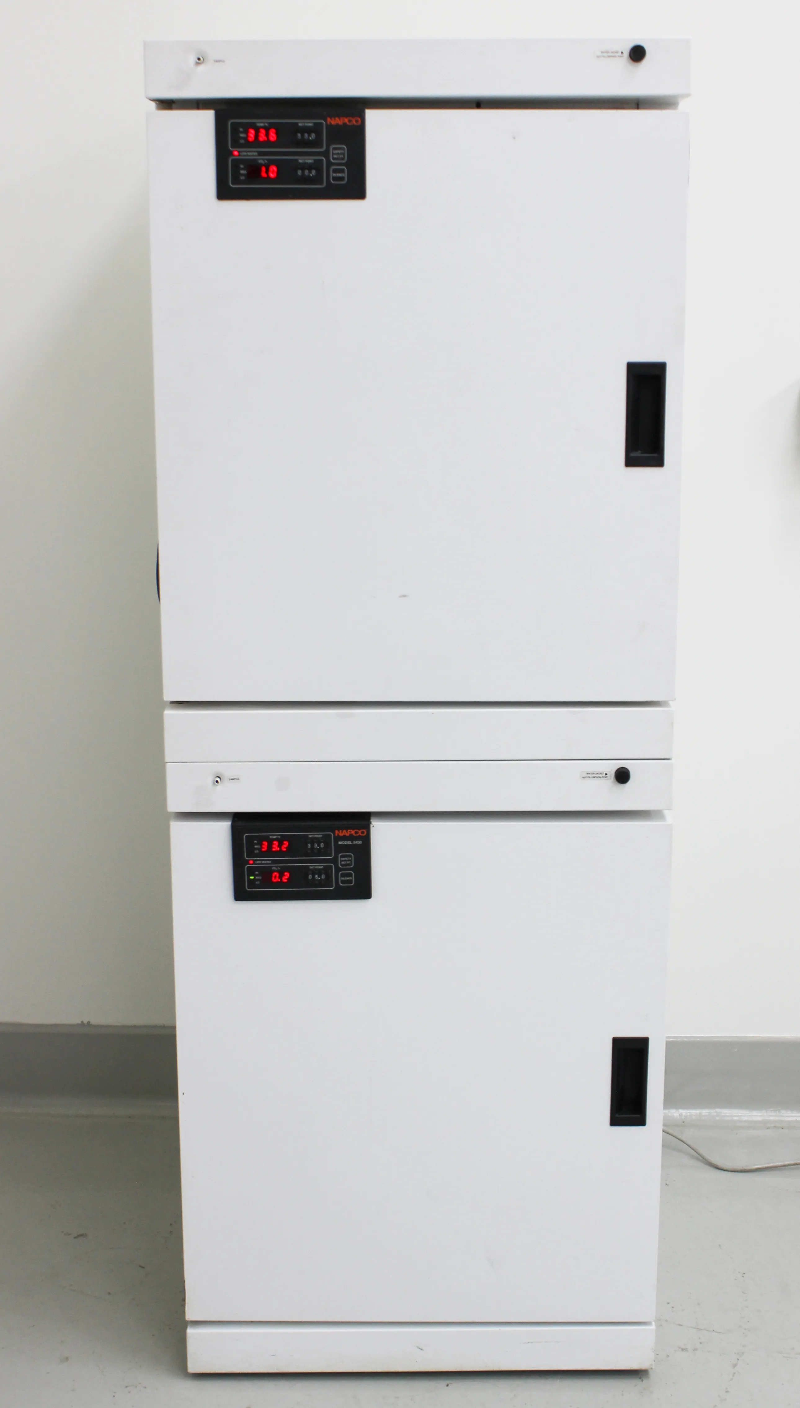 Napco Dual Chamber CO2 Incubator 5430