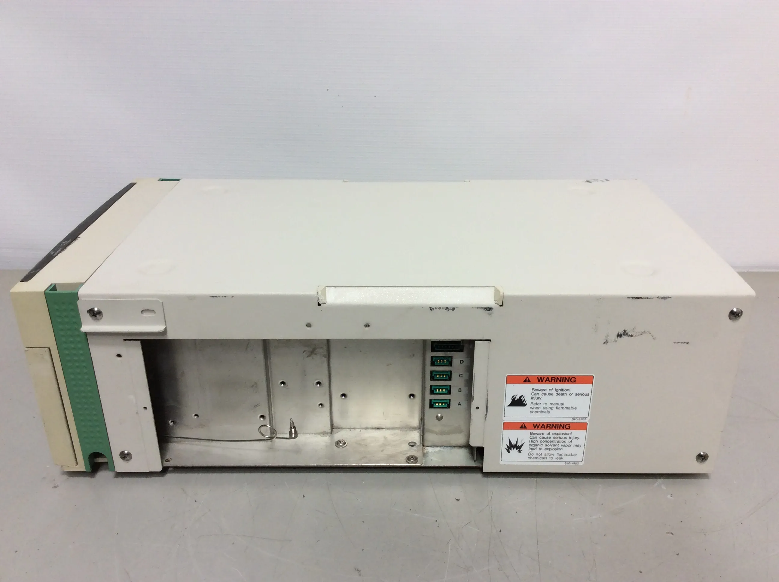 Transgenomic L-7100 Pump ABI Oligo - Laboratory Equipment