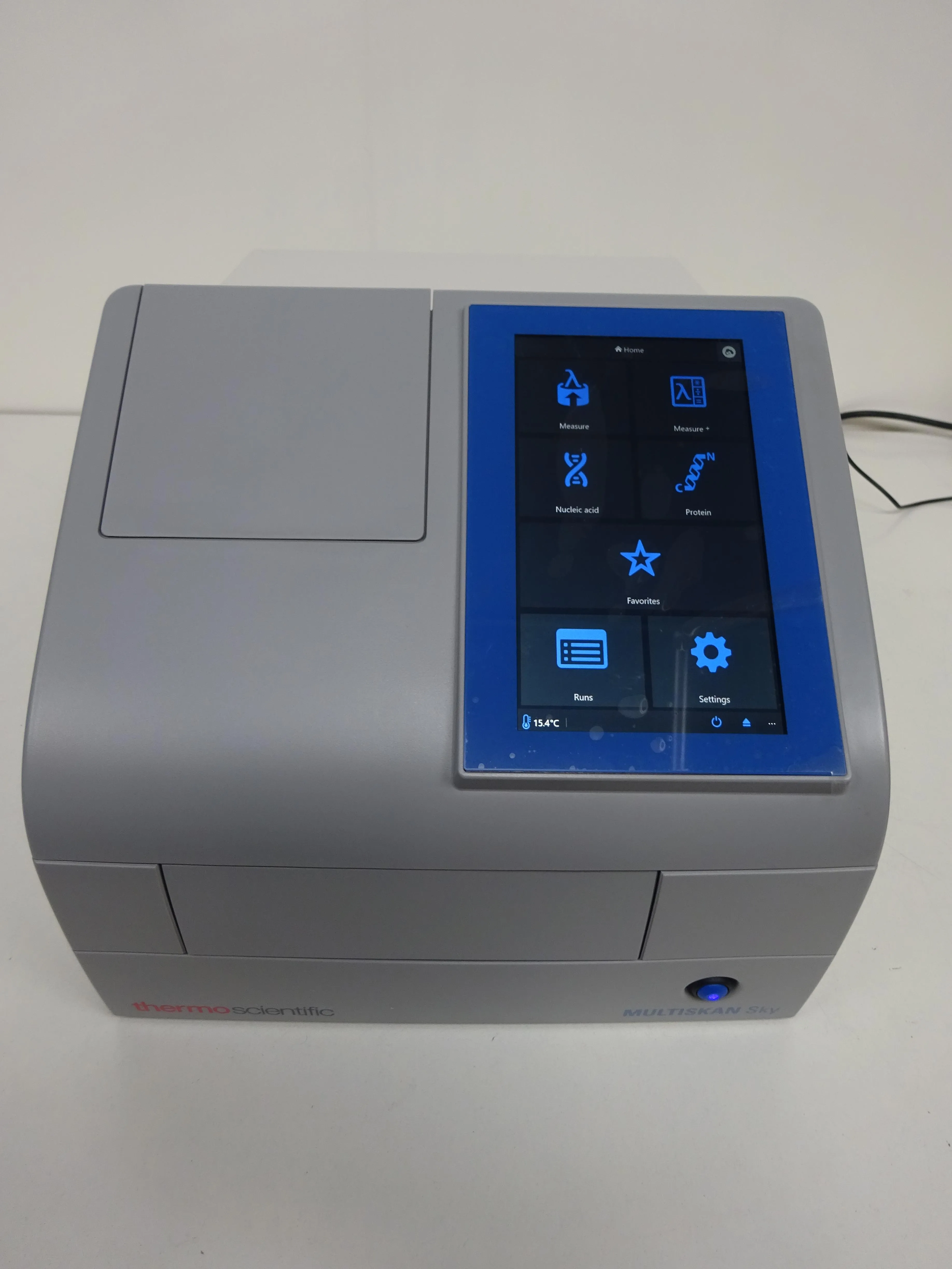 Thermo Scientific Multiskan Sky with Touch Screen UV-Vis Spectrometer