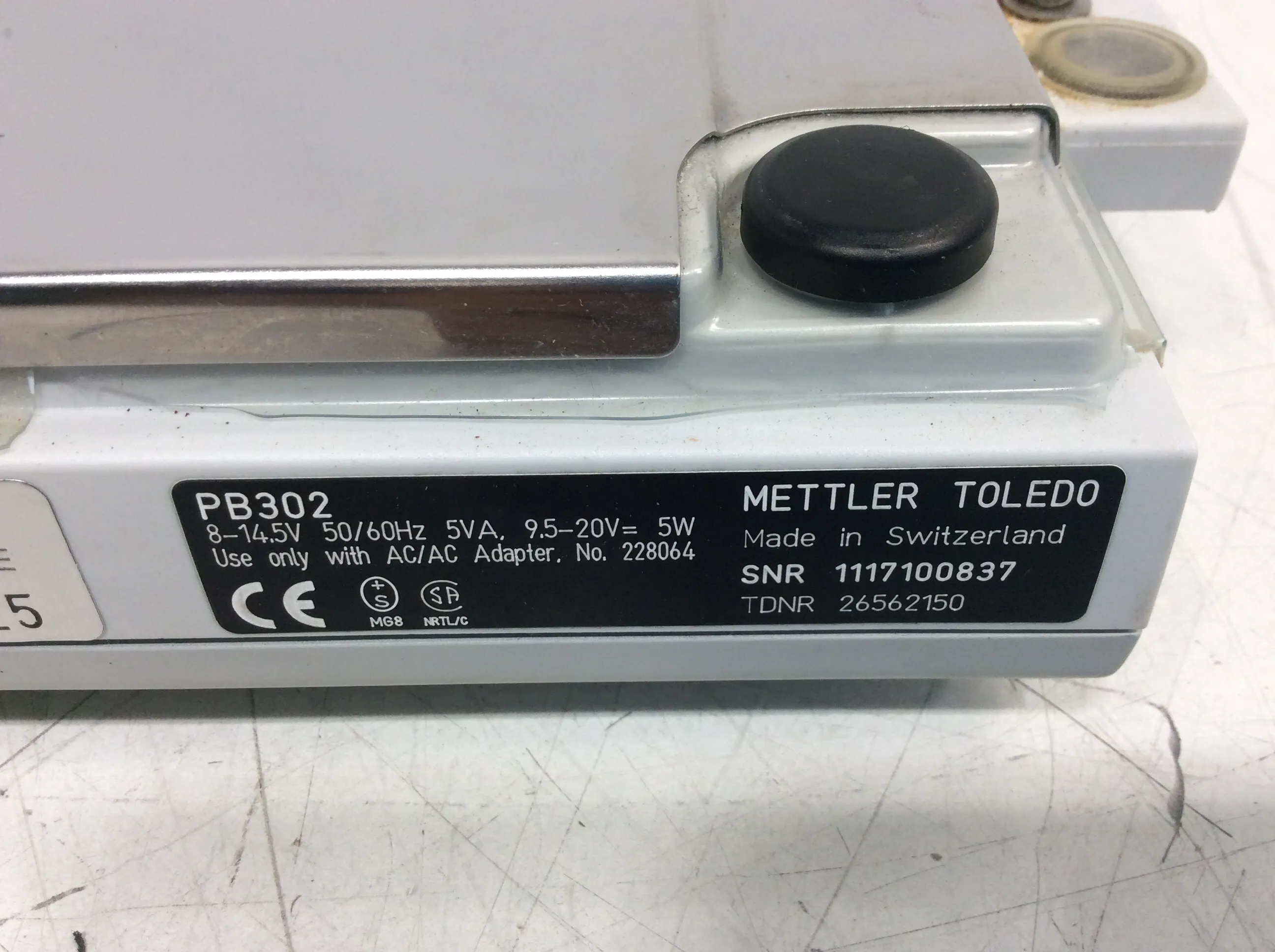 Mettler-Toledo PB302 Precision Digital Balance