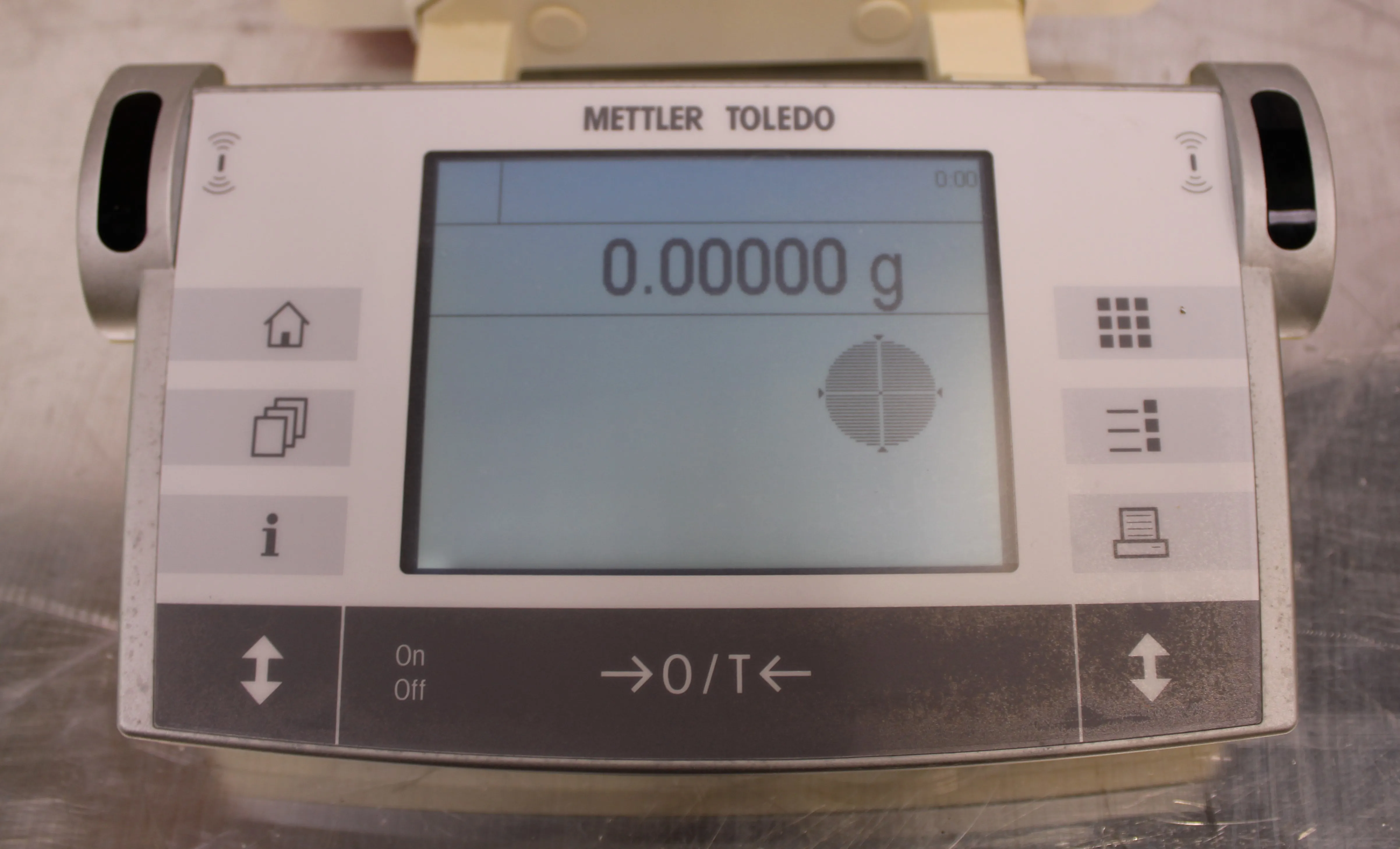 Mettler Toledo AX205 Analytical Balance with 0.01mg Readability