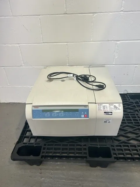 Thermo Fisher Scientific Sorvall ST 16R Benchtop Centrifuge