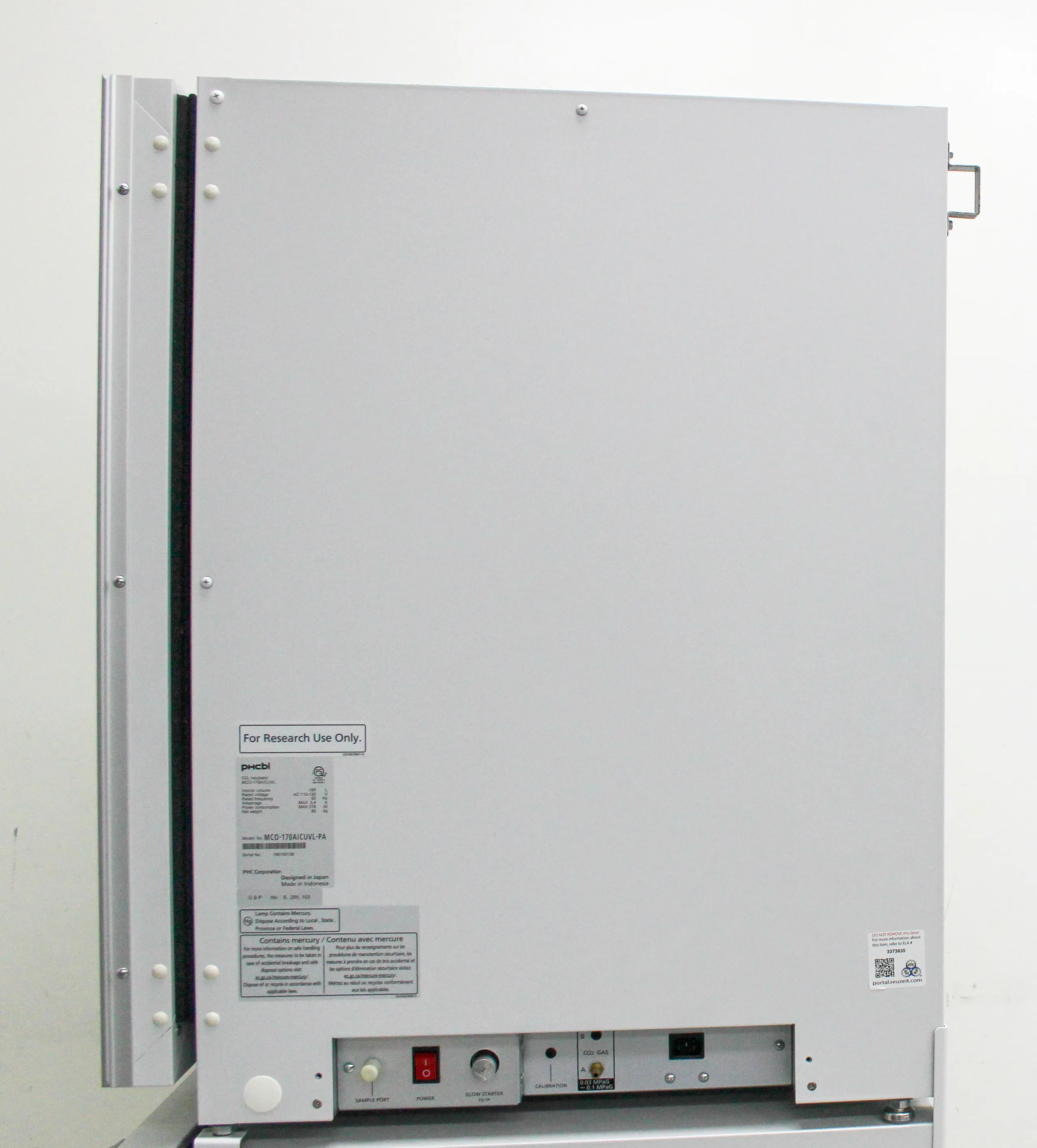 PHCBI Cell-IQ Series 5.8 cu.ft. CO2 Laboratory Incubator MCO-170AICUVL-PA