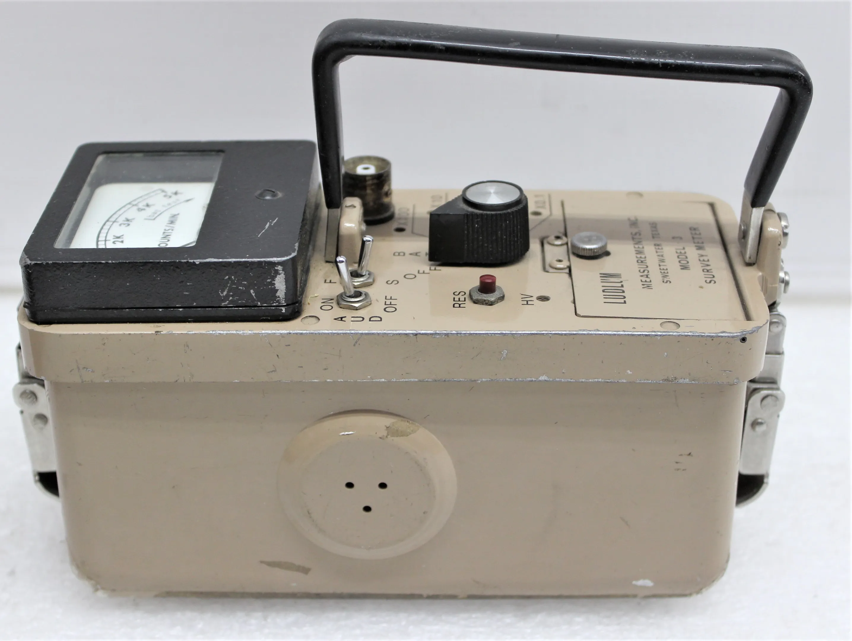 Ludlum Model 5 Geiger Counter - Used Laboratory Accessory