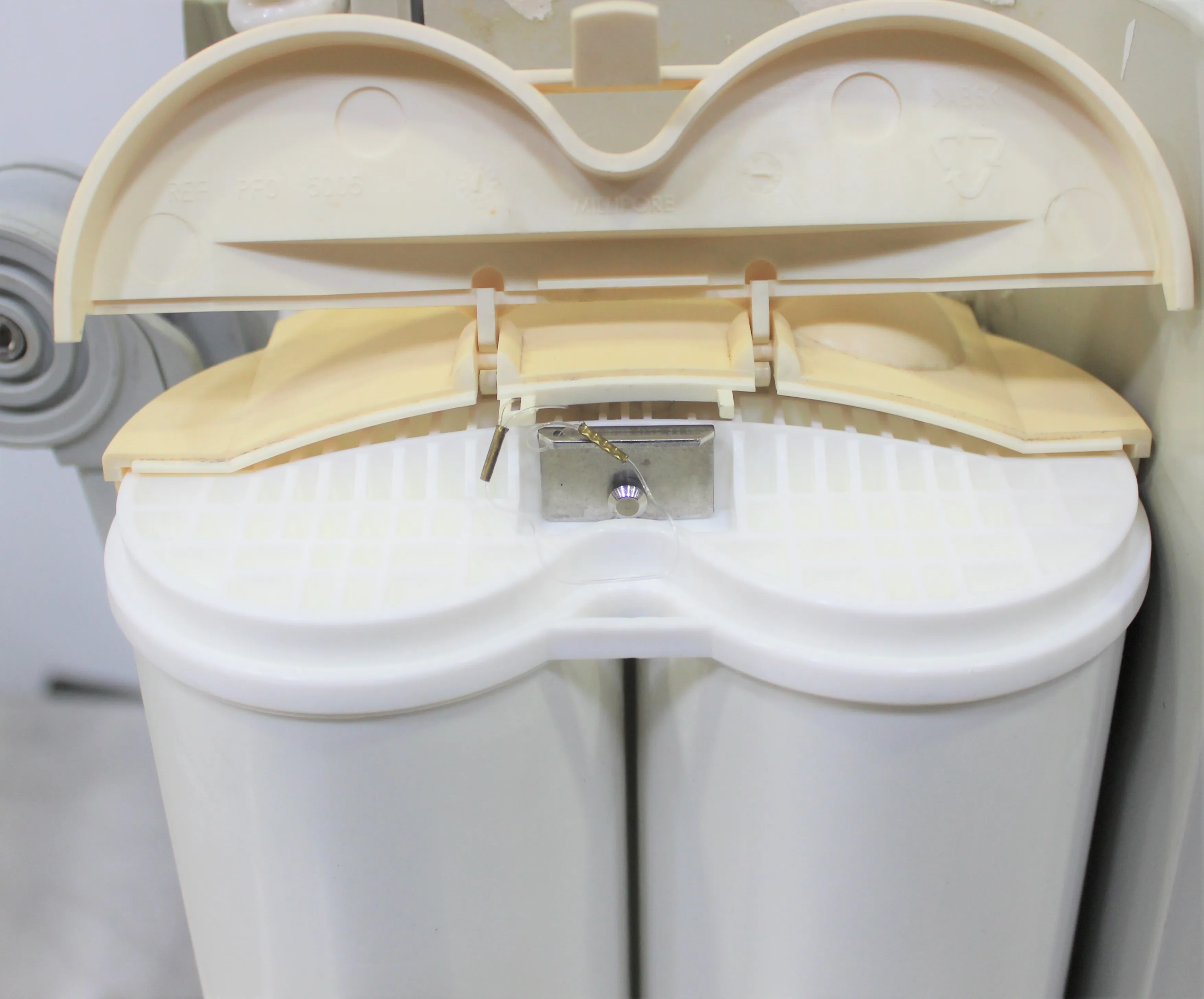 Millipore Milli-Q Gradient A10 Water Purification System