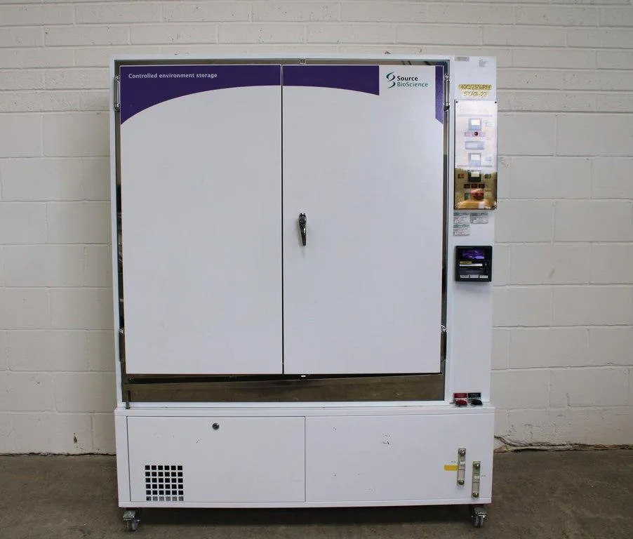 Source BioScience Freezer 5799-S