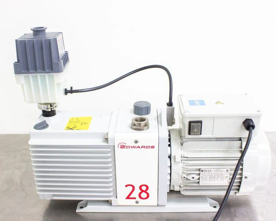 Edwards E2M28 Rotary Vane Vacuum Pump 220V 50Hz/60Hz 0.5hp