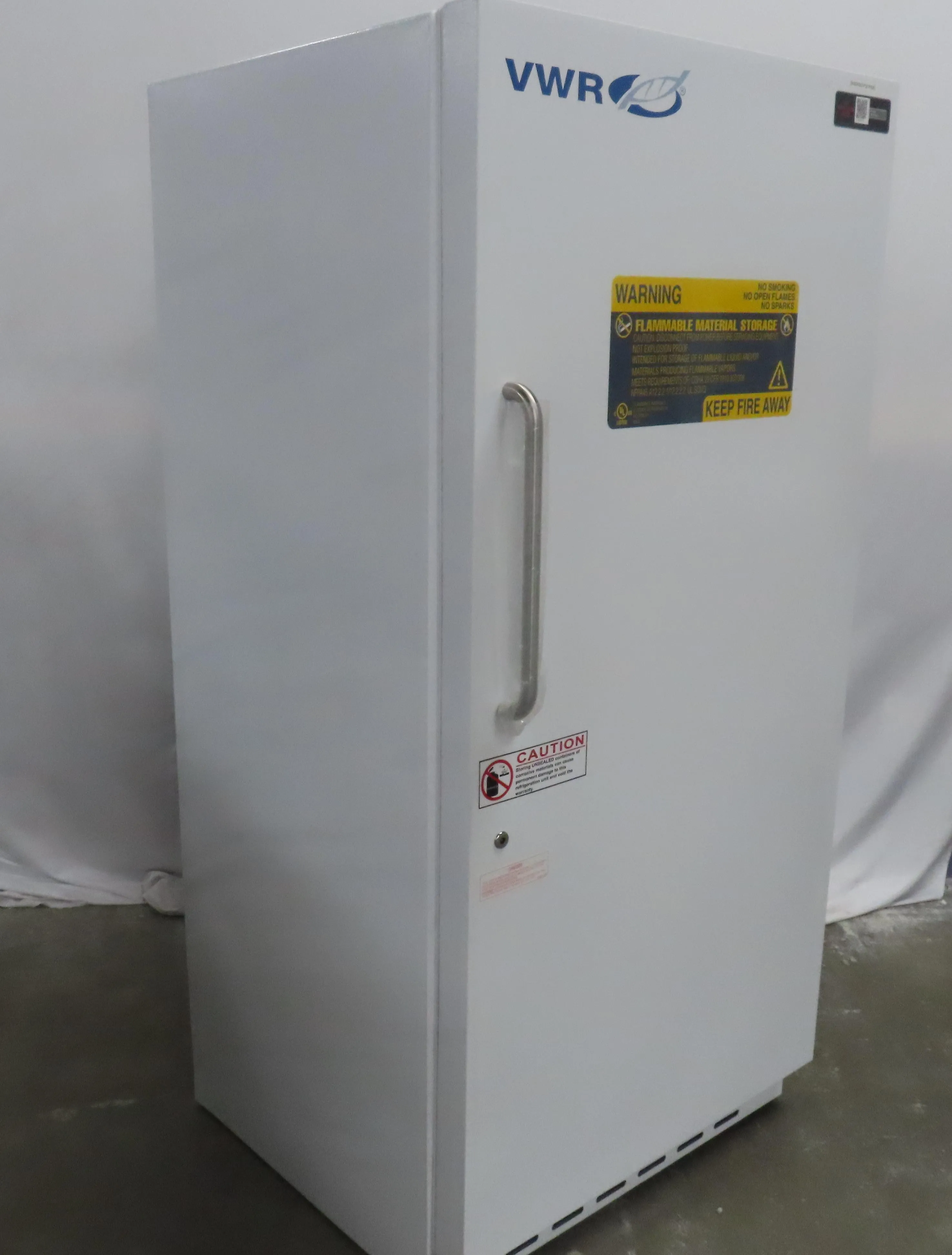 VWR Scientific VWR-FRS-30 Laboratory Refrigerator