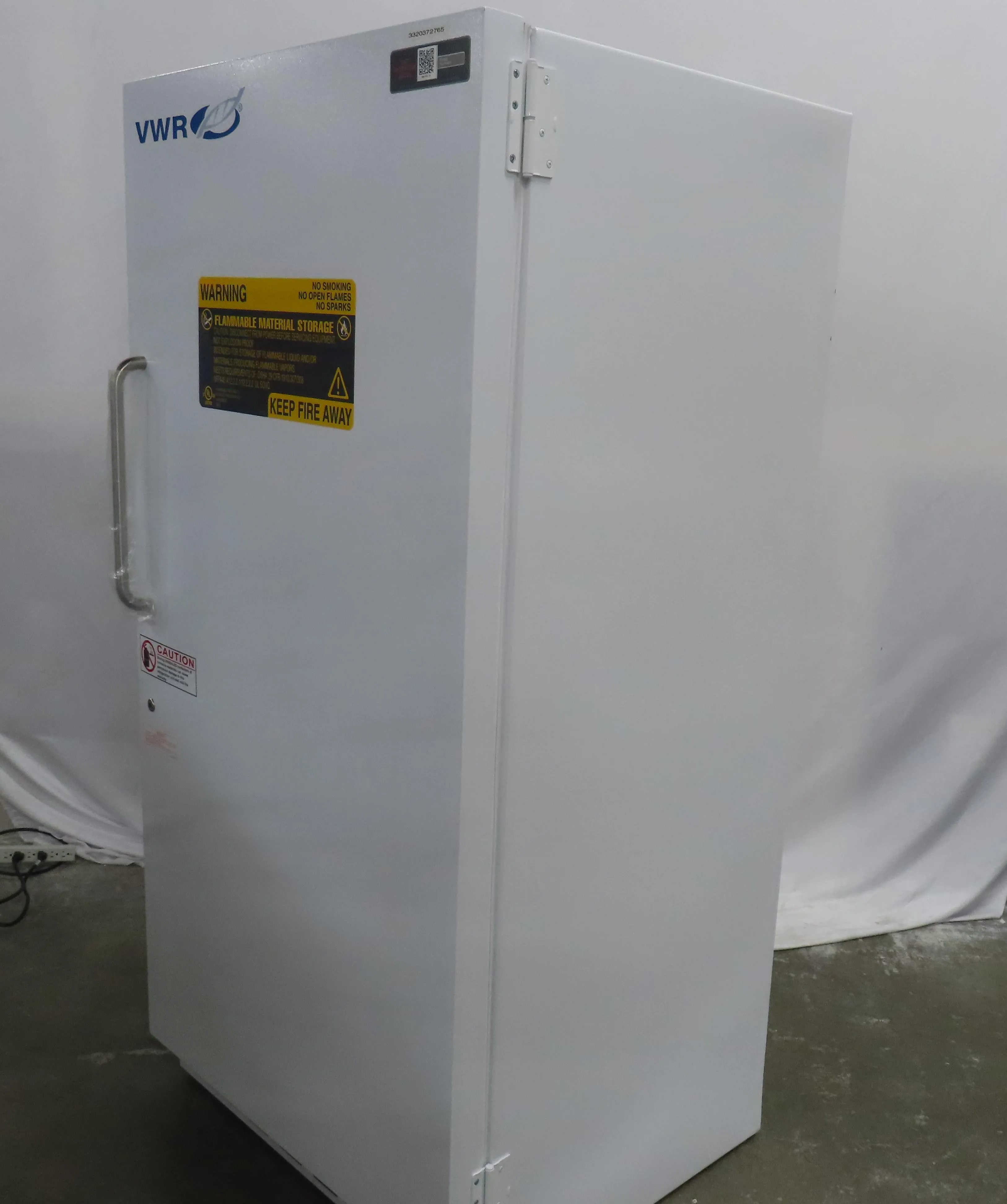 VWR Scientific VWR-FRS-30 Laboratory Refrigerator