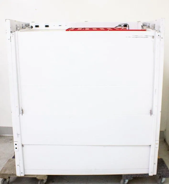 Esco Labculture LA2-4A2 Biosafety Cabinet - AS-IS