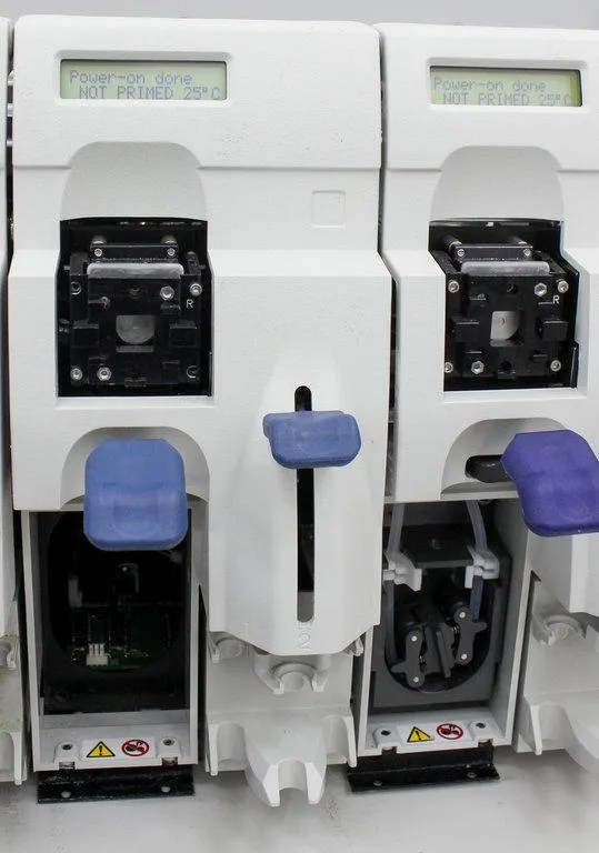 Affymetrix GeneChip Fluidics Station 450 - Laboratory Equipment