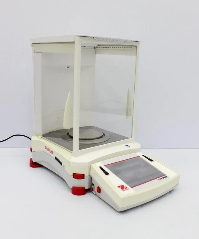 Ohaus EX124 Analytical Balance Scale