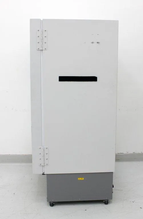 Eppendorf/New Brunswick U9280-0002 Ultra Low Temperature Freezer -80c