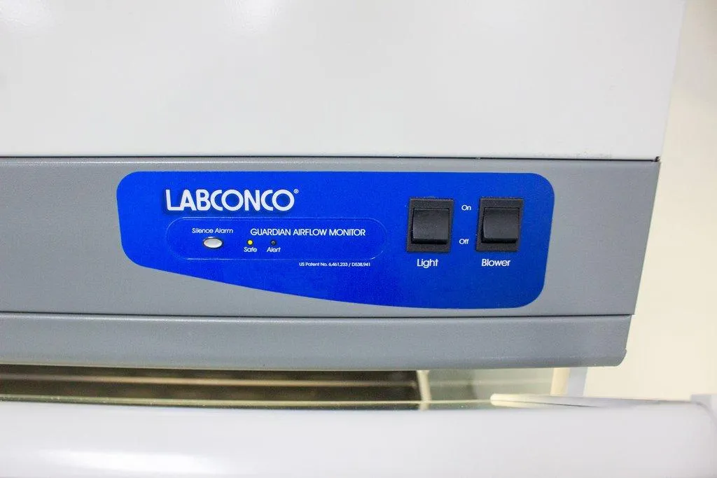 Labconco 4' XPert Filtered Balance System with Guardian Airflow Monitor 3950401