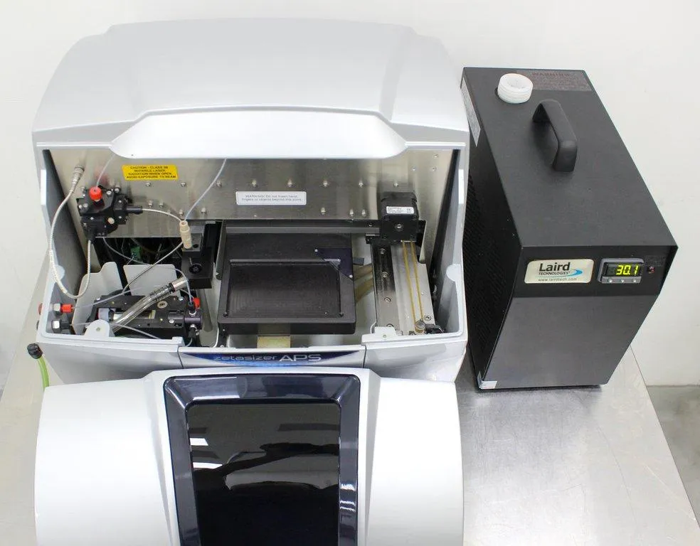 Malvern Instruments Zetasizer APS2000 Particle Size Analyzer with Laird Chiller