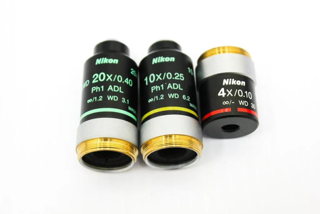 Nikon Eclipse TS100 Microscope with Broken Bottom Eyepiece and Light Bulb Replacement Needed