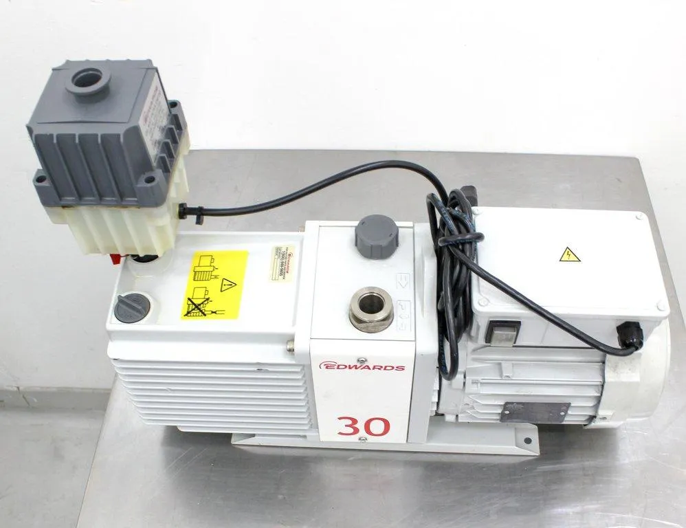 Edwards Vacuum Pump 30 E2M30