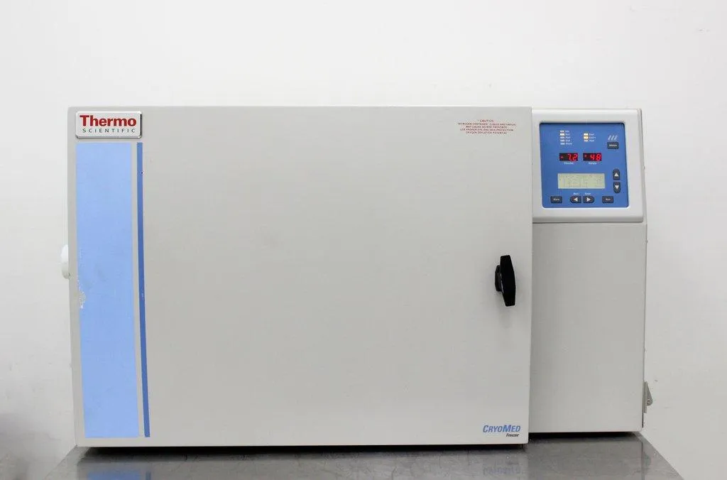 Thermo Fisher Scientific 7452 CryoMed Freezer - Cryofreezer