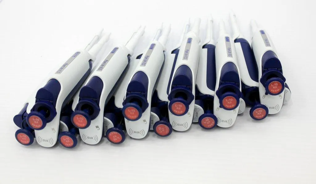 Bag of 23 Manual Pipette-XLS Single Channel - Gilson and Rainin Included