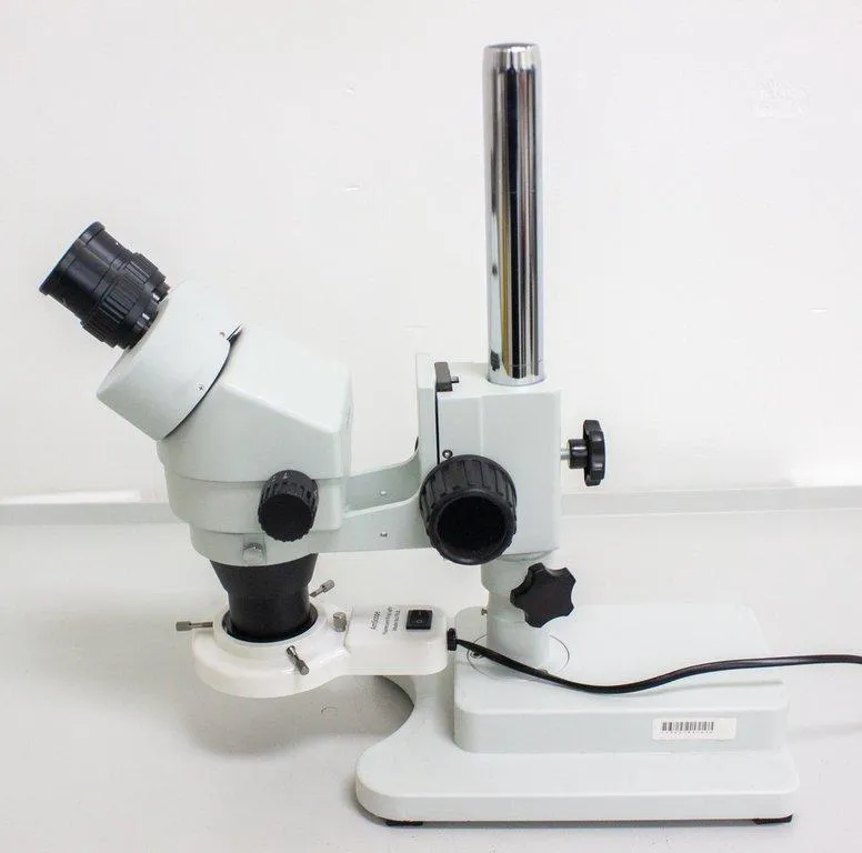 AmScope Stereo Microscope with Fluorescent Ring Light Model FRL8