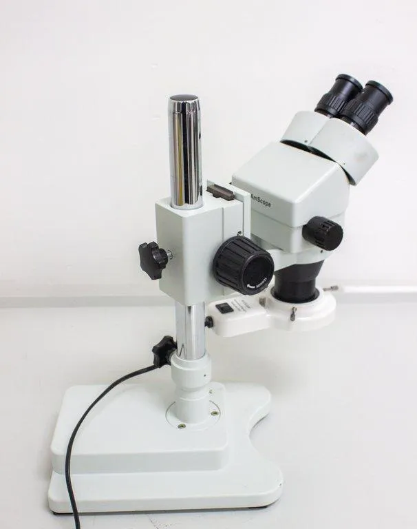 AmScope Stereo Microscope with Fluorescent Ring Light Model FRL8