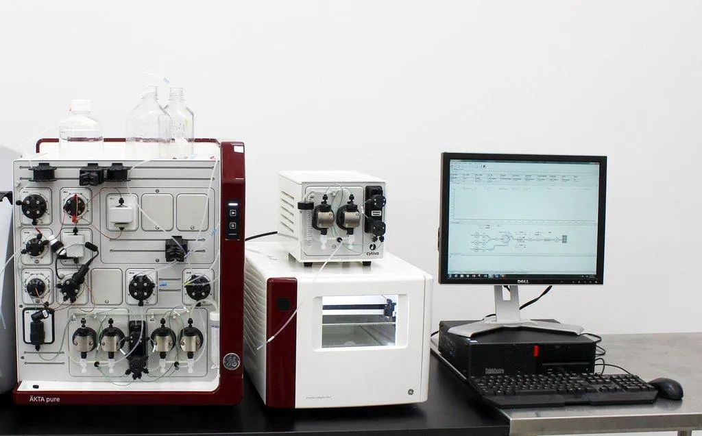 Akta Pure 25L Chromatography System with Fraction Collector and Sample Pump