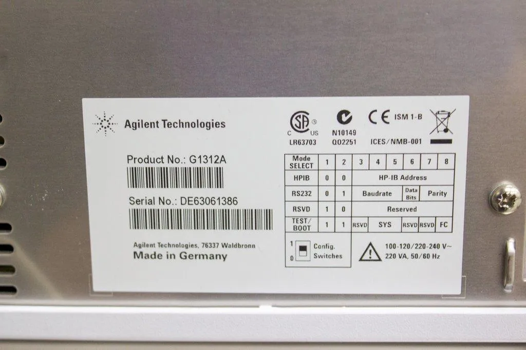 Agilent HPLC System with Bin Pump, Degasser ALS, FC/ALS Therm, Solvent Rack