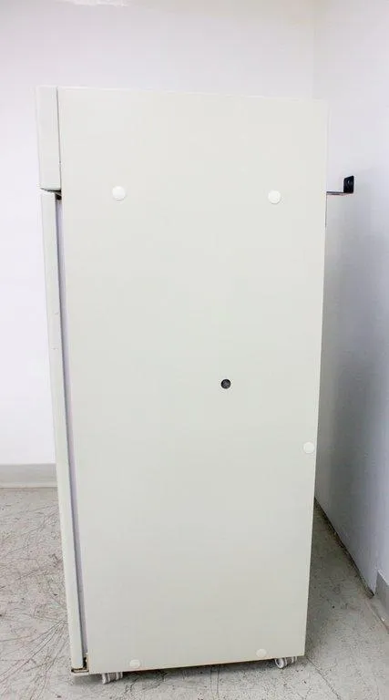 Panasonic MPR-1411-PA Pharmaceutical Refrigerator 1364L 48.2 cu.ft.