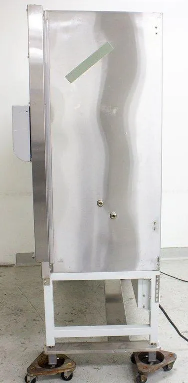 NuAire NU-425-600 Class II Type A/B3 with Motorized Stand Preowned Laboratory Equipment