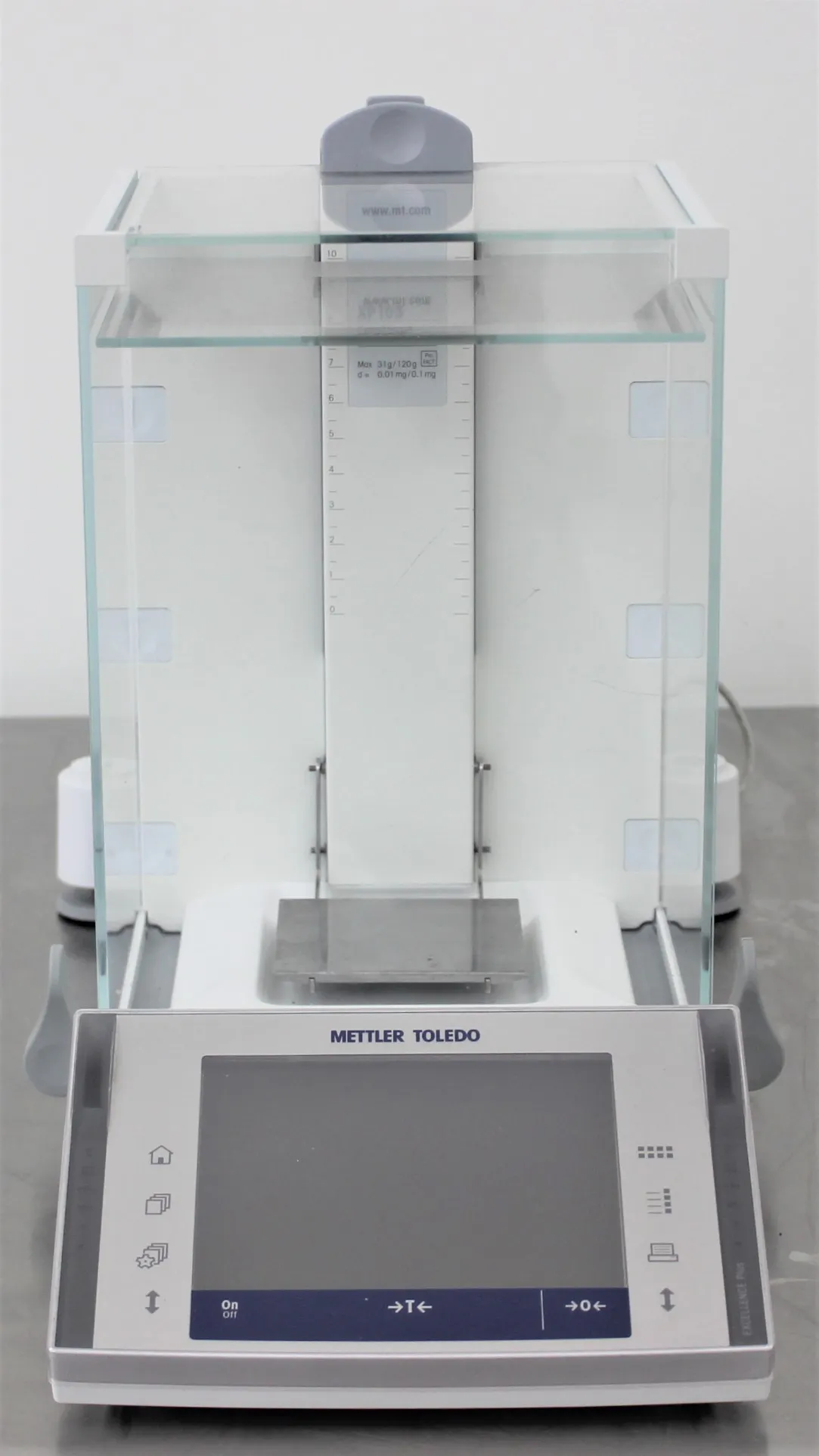 Mettler-Toledo XP105DR Analytical Balance Scale