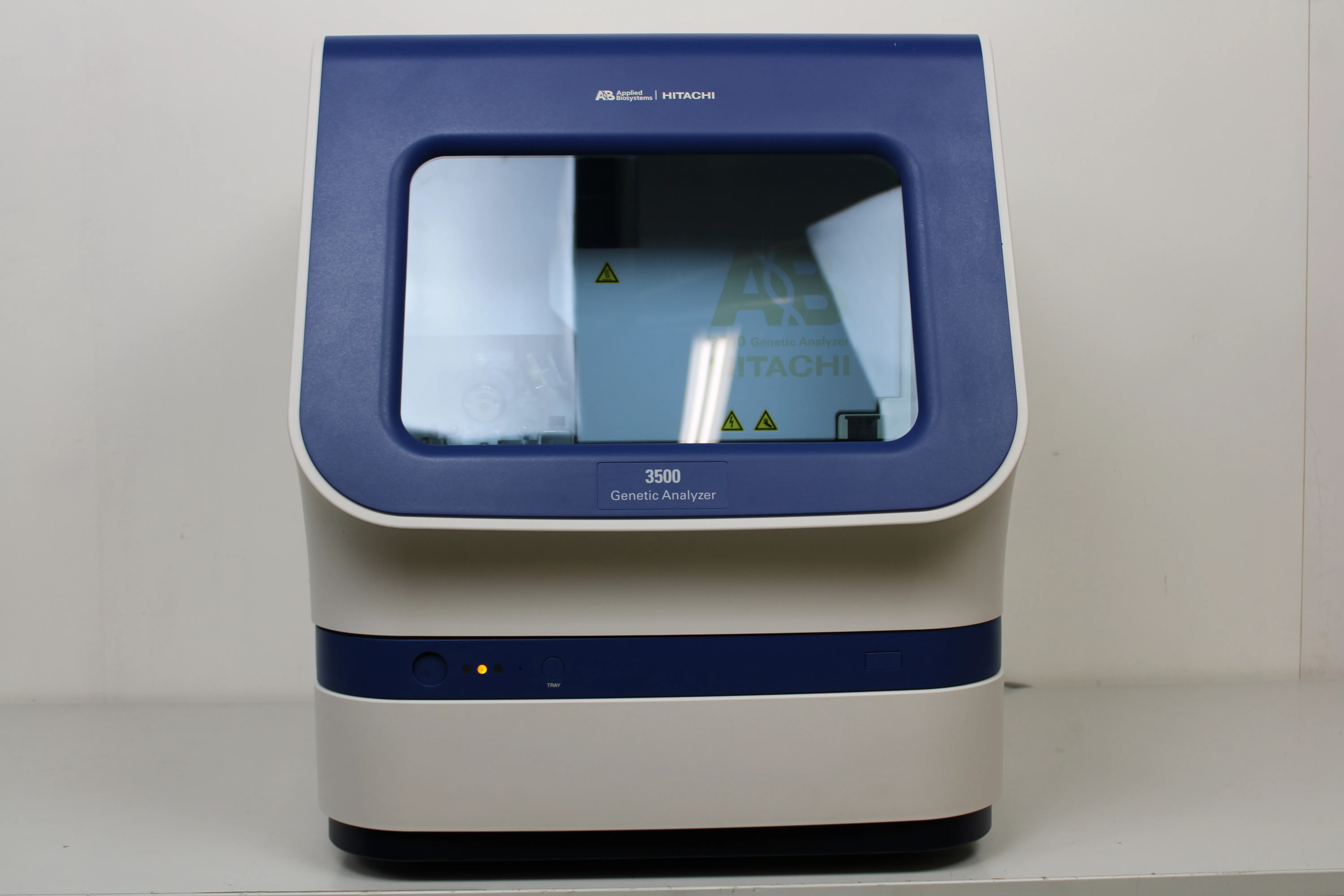 Applied Biosystems 3500 DNA Sequencer