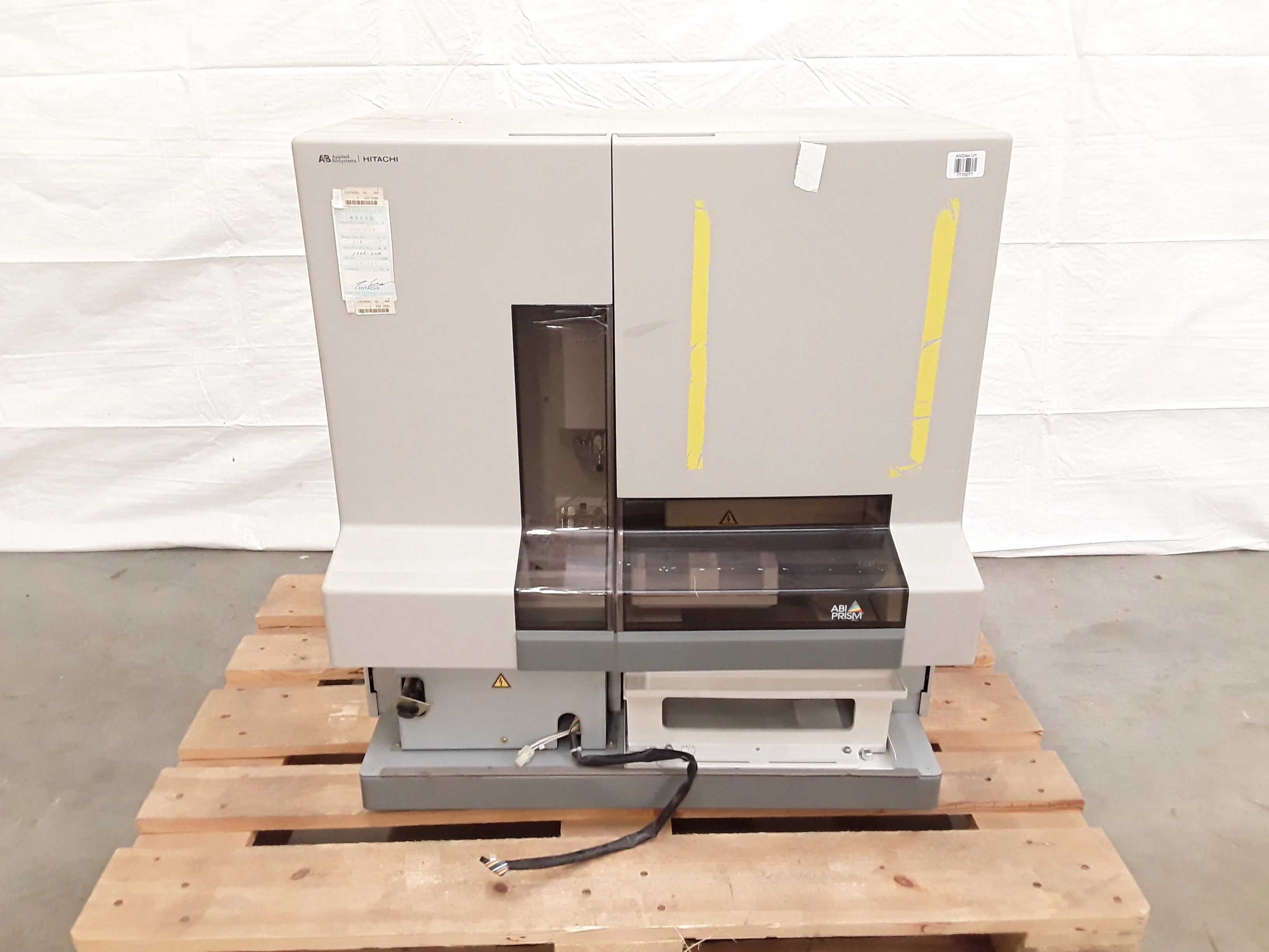 Applied Biosystems 3100 Genetic Analyzer FOR PARTS