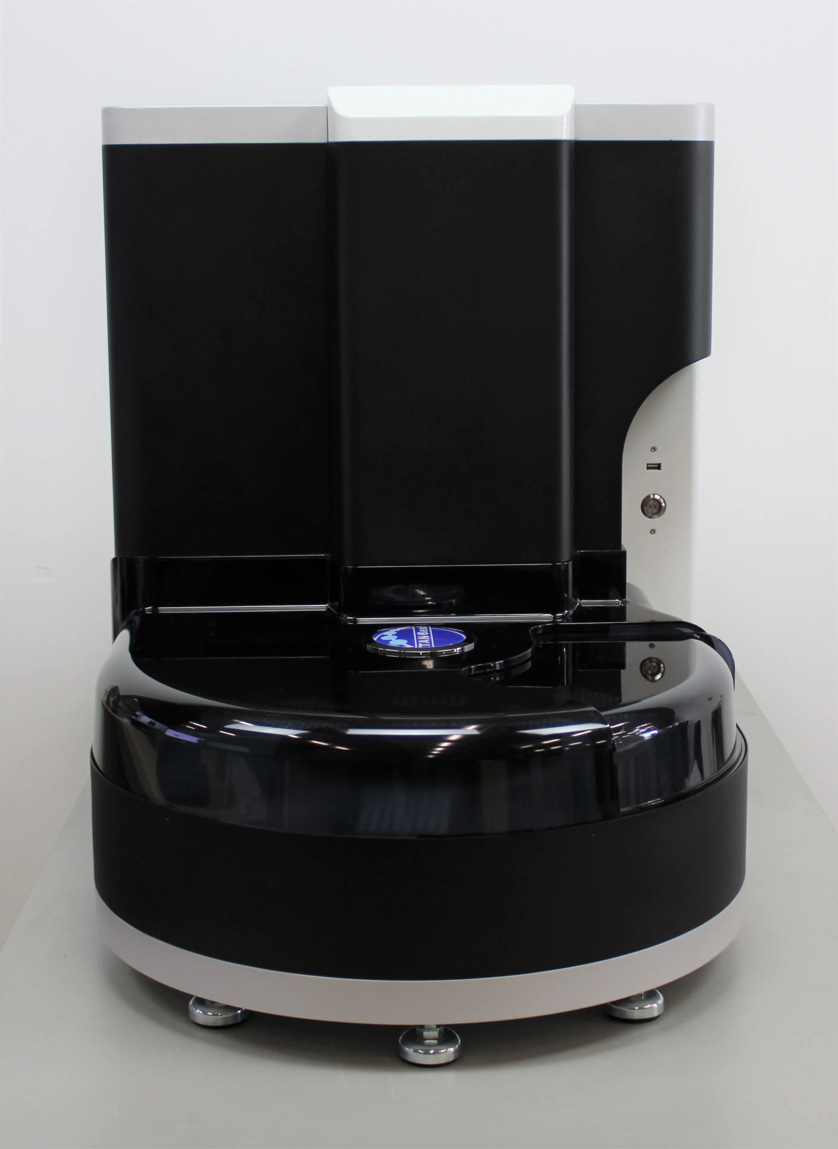 TANBead Maelstrom 9600 Nucleic Acid Extractor for Molecular Diagnostics - Used - Very Good Condition