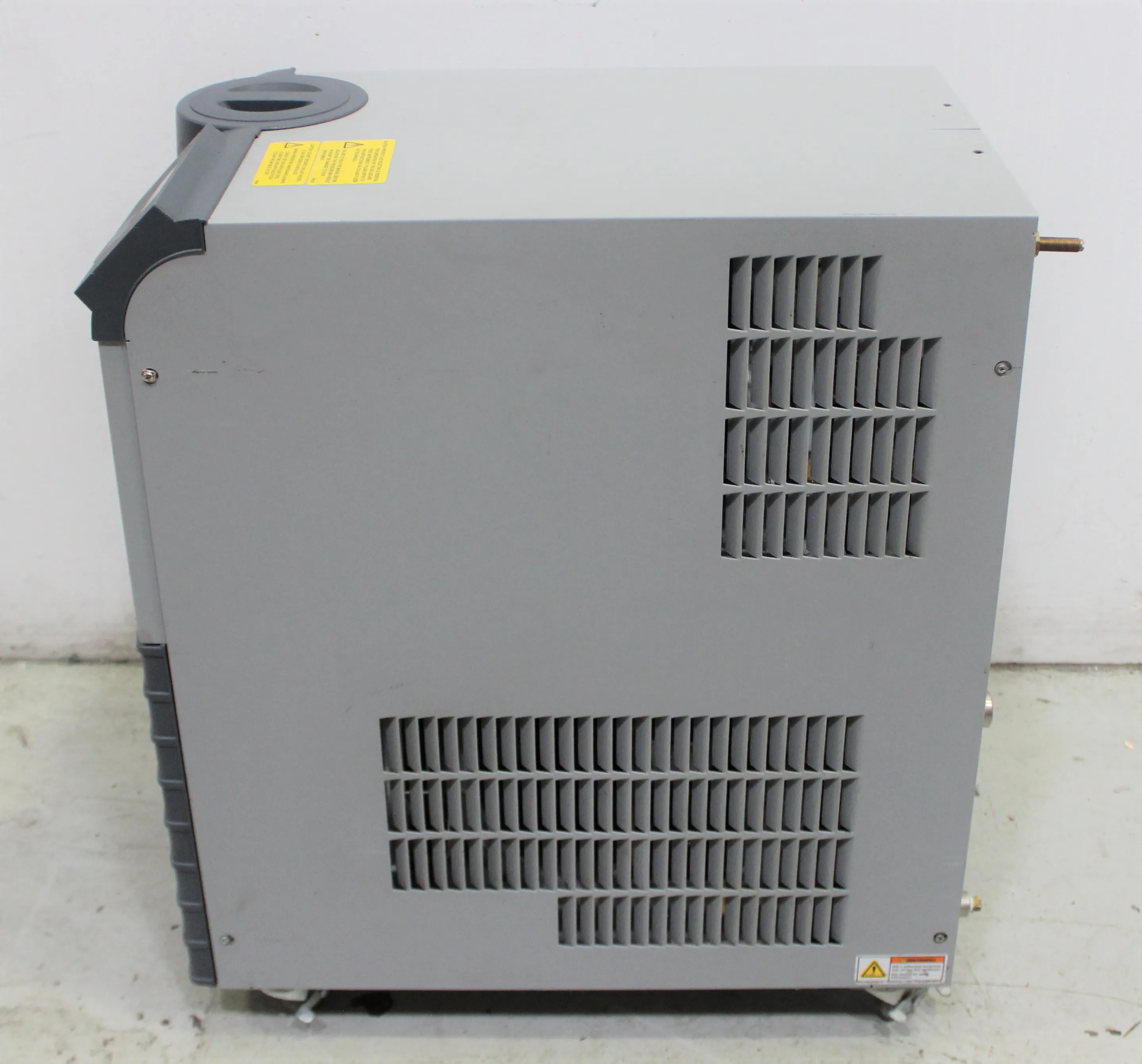 Thermo Fisher Neslab ThermoFlex900 Recirculating Chiller